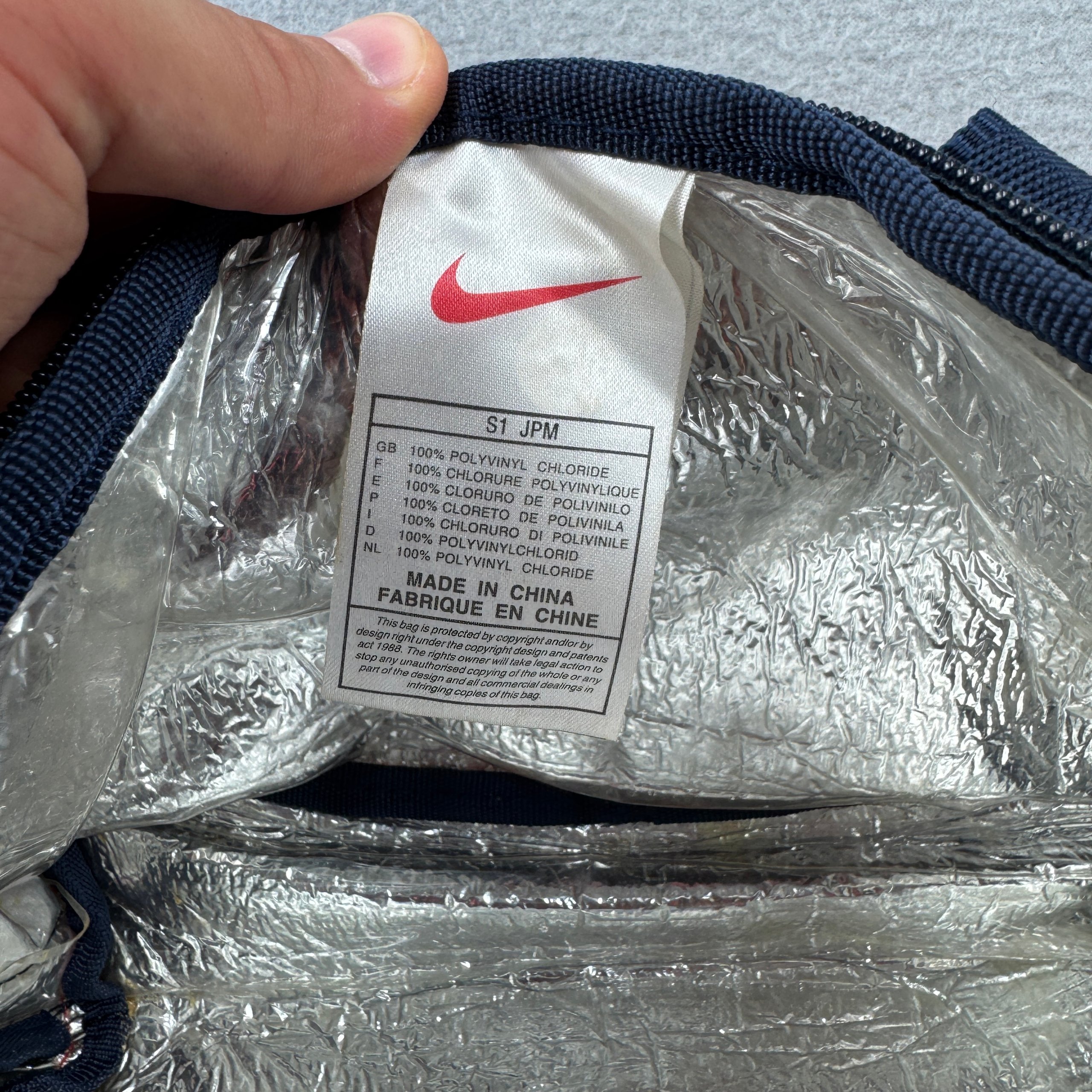 Vintage Nike Red Shoulder Bag Сooler Bag Messender image 9