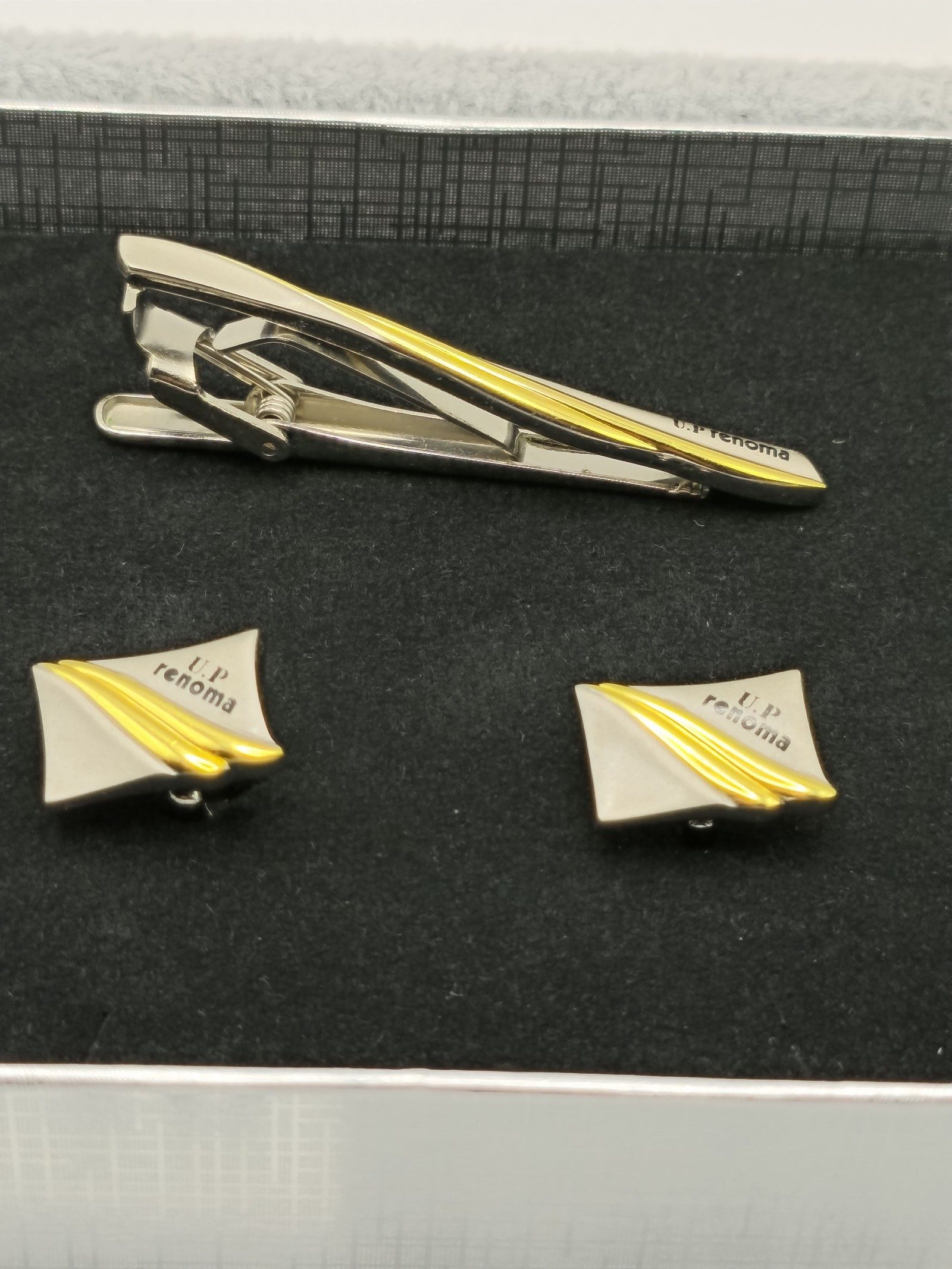 U.P Renoma Gold & Silver Tone Cufflinks & Tie Clip Set image 2