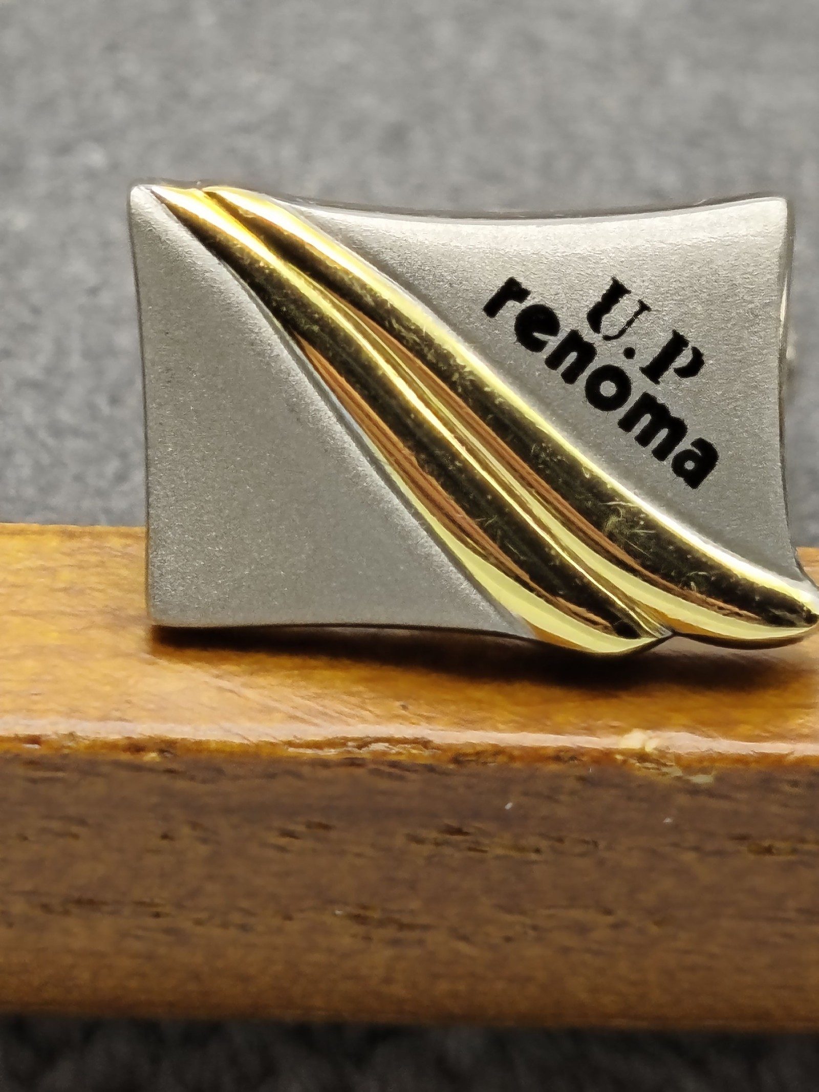 U.P Renoma Gold & Silver Tone Cufflinks & Tie Clip Set image 5