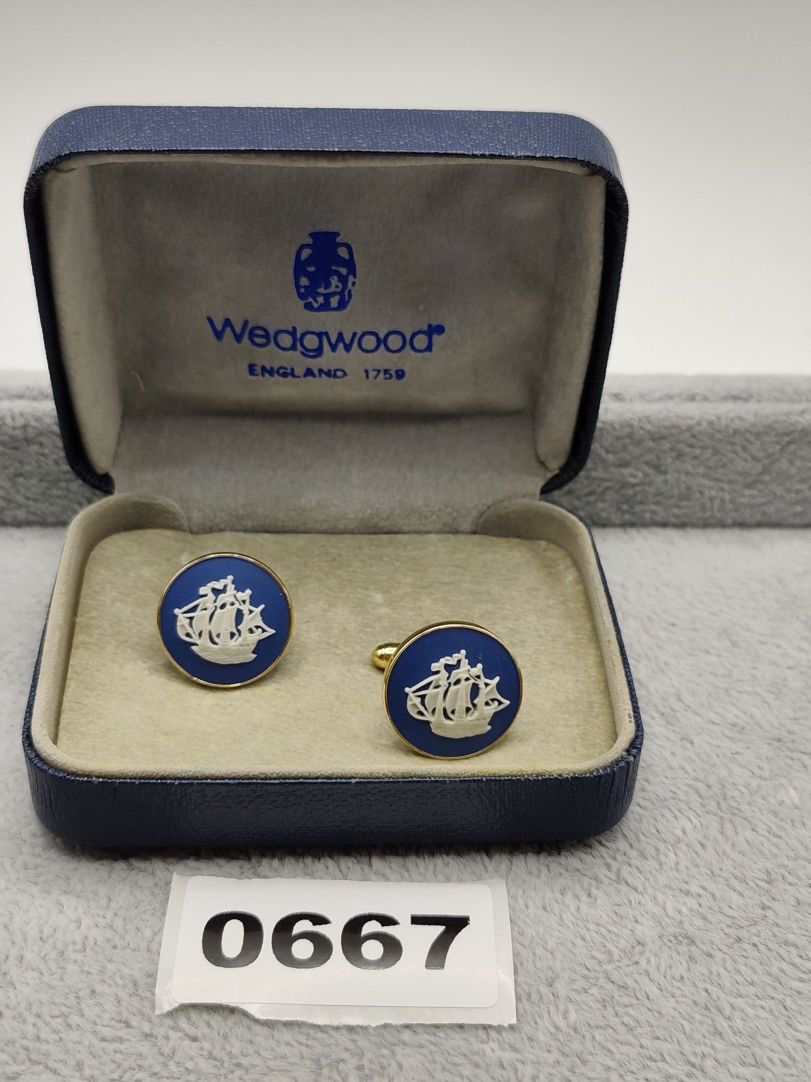 Wedgwood Blue & White Ship Jasperware Cufflinks in Box