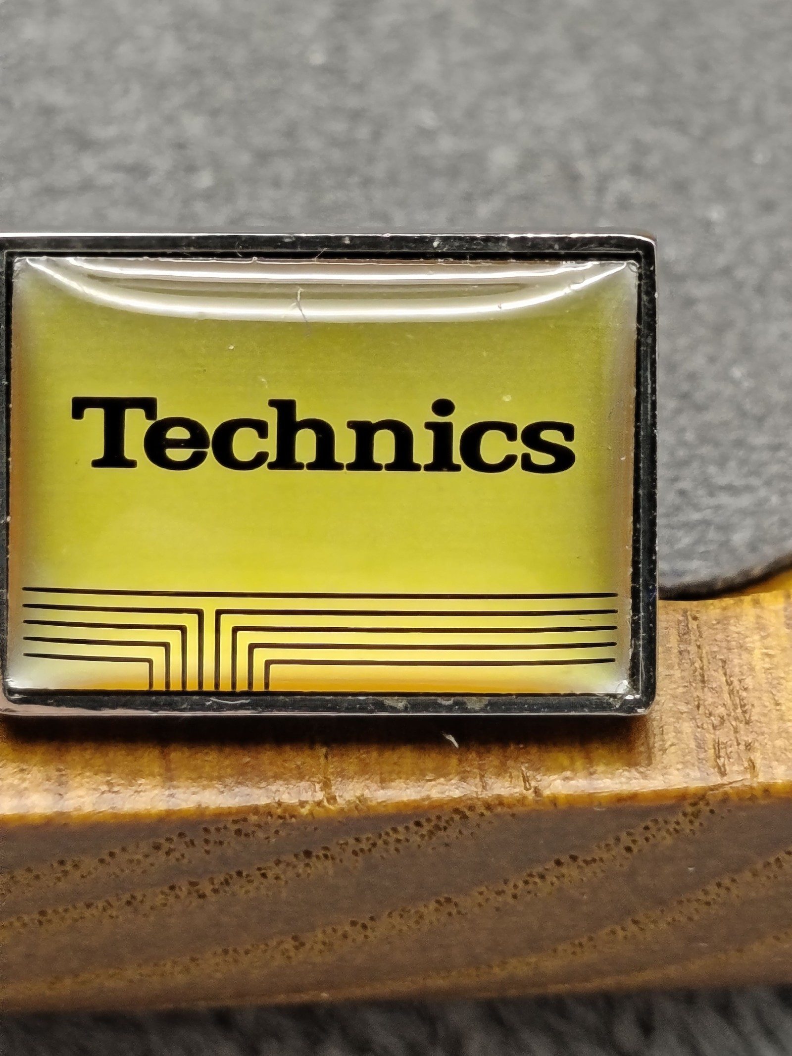 Technics Yellow & Silver Tie Clip & Cufflinks Set image 8