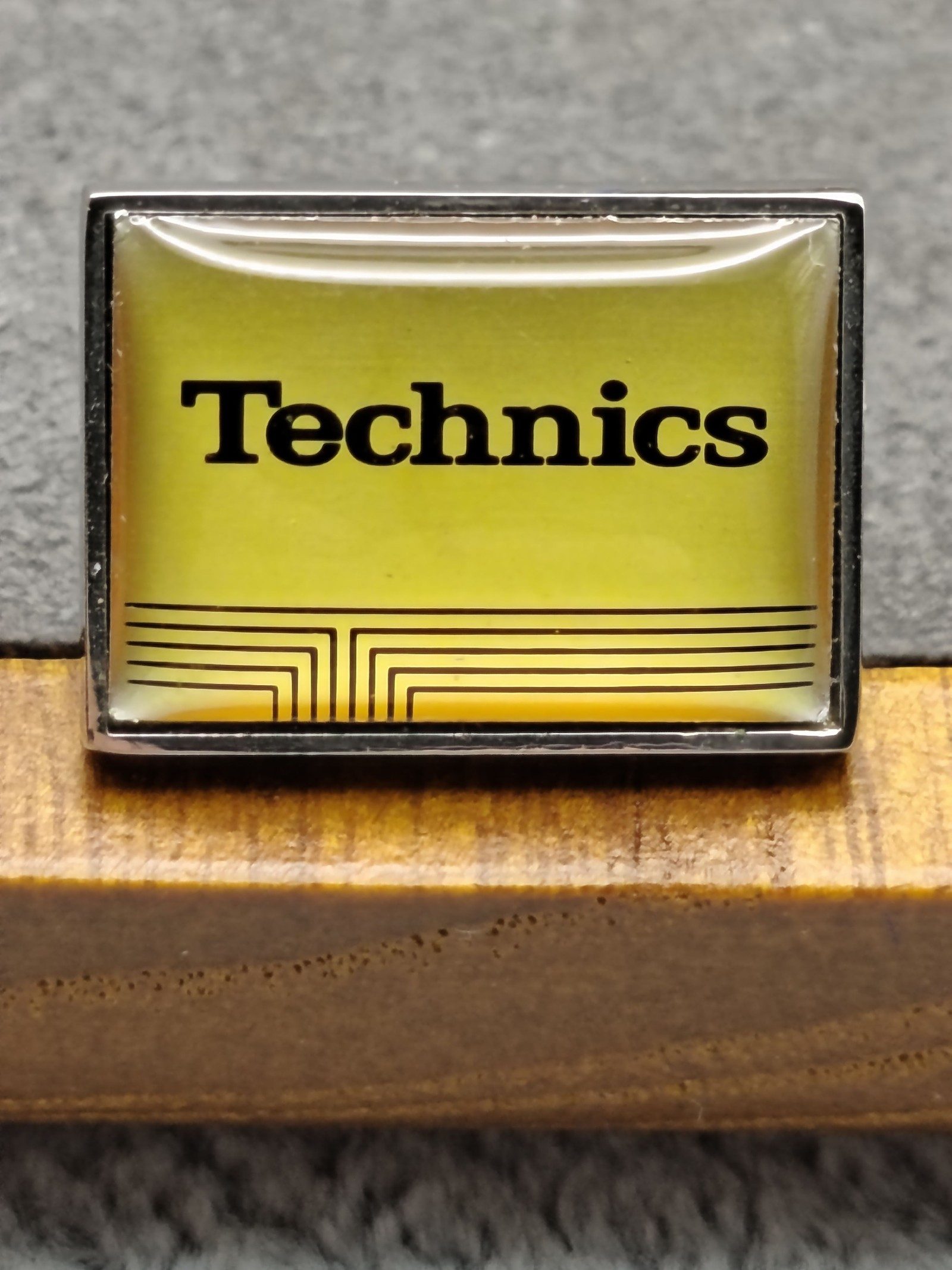 Technics Yellow & Silver Tie Clip & Cufflinks Set image 9