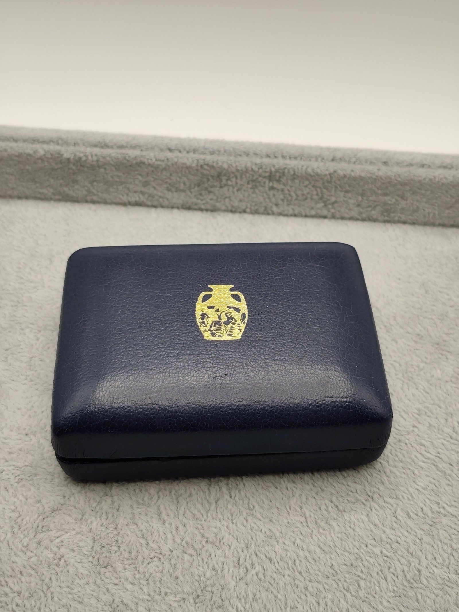 Wedgwood Blue & Gold Anchor Tie Clip in Case image 3