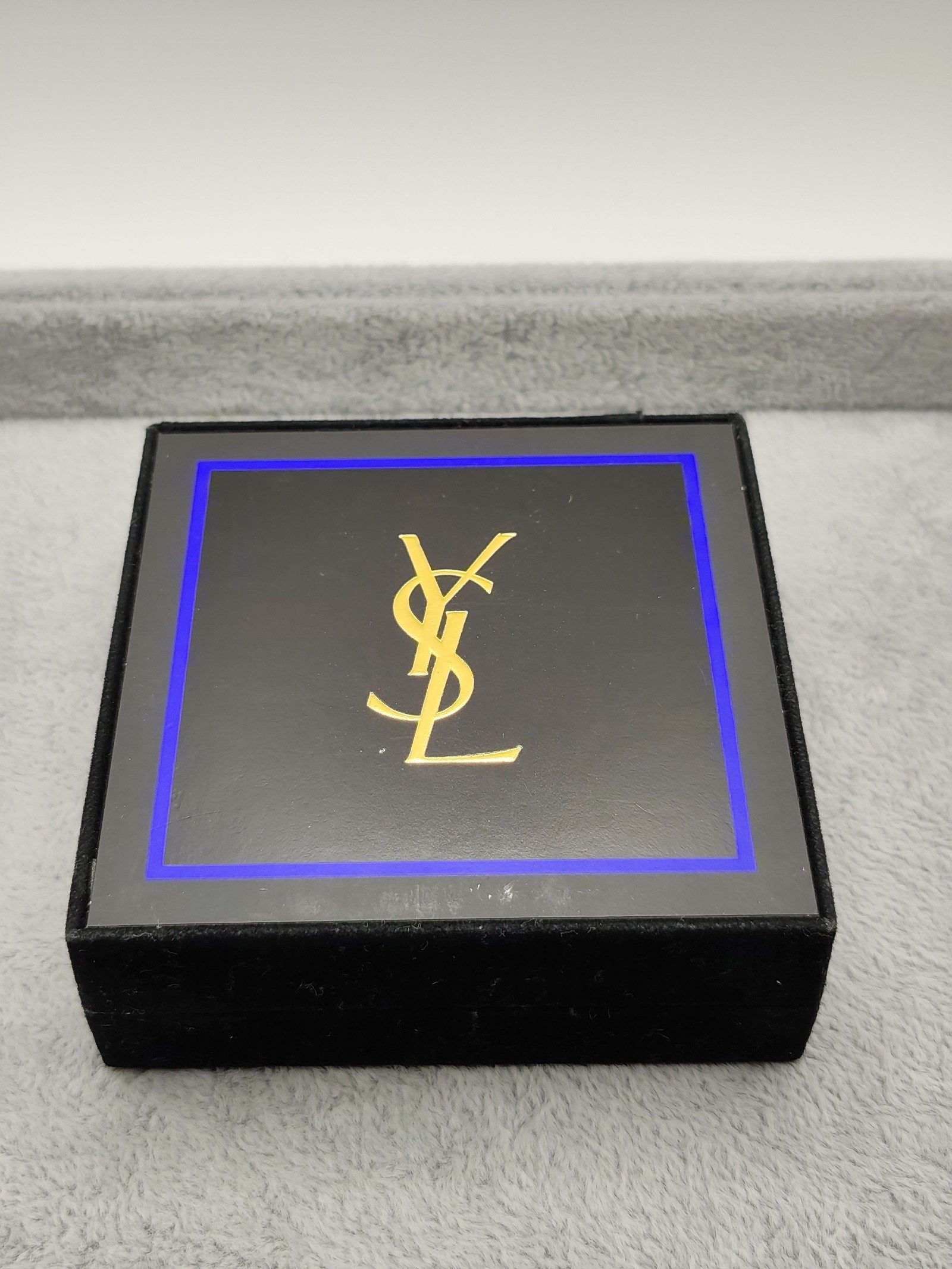 Yves Saint Laurent Gold & Silver Tie Clip & Cufflinks Set image 3