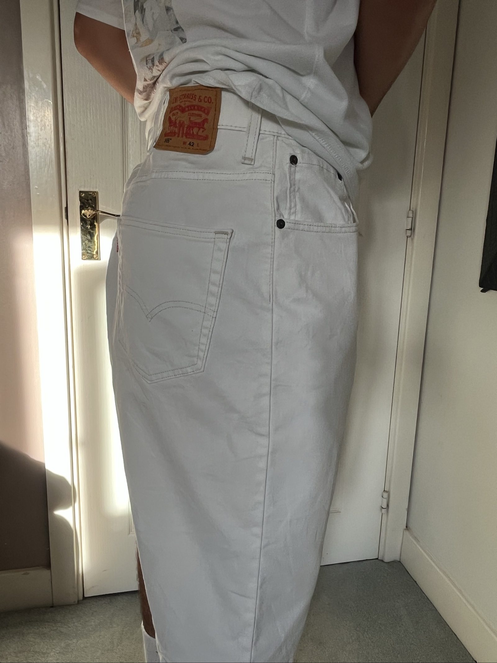 Levi's White 569 Men's Denim Shorts W42