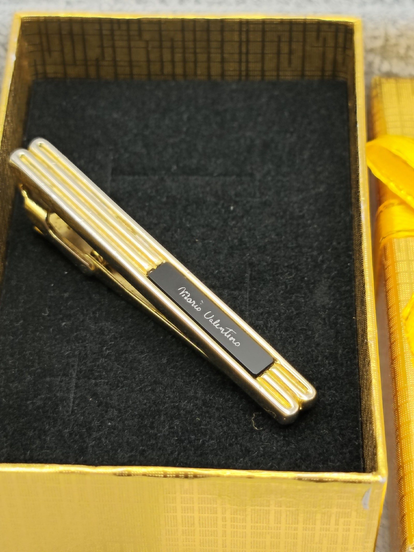 Mario Valentino Gold & Black Men's Tie Clip image 2