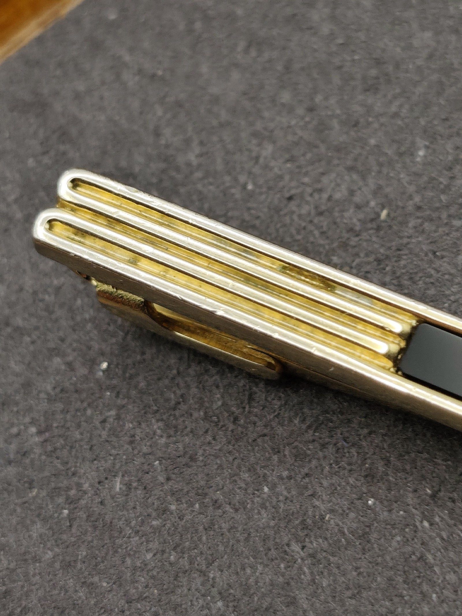 Mario Valentino Gold & Black Men's Tie Clip image 5