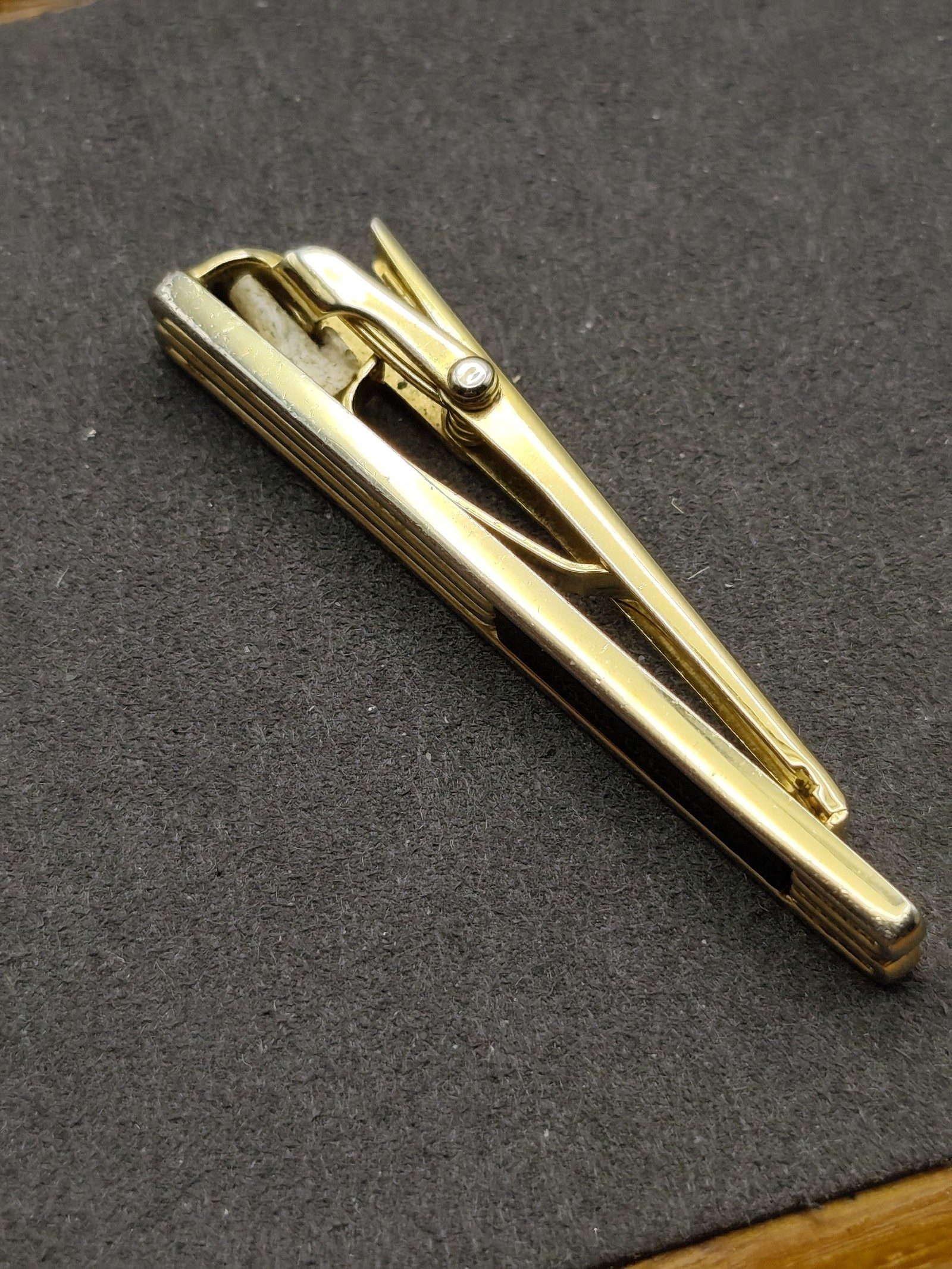 Mario Valentino Gold & Black Men's Tie Clip image 8
