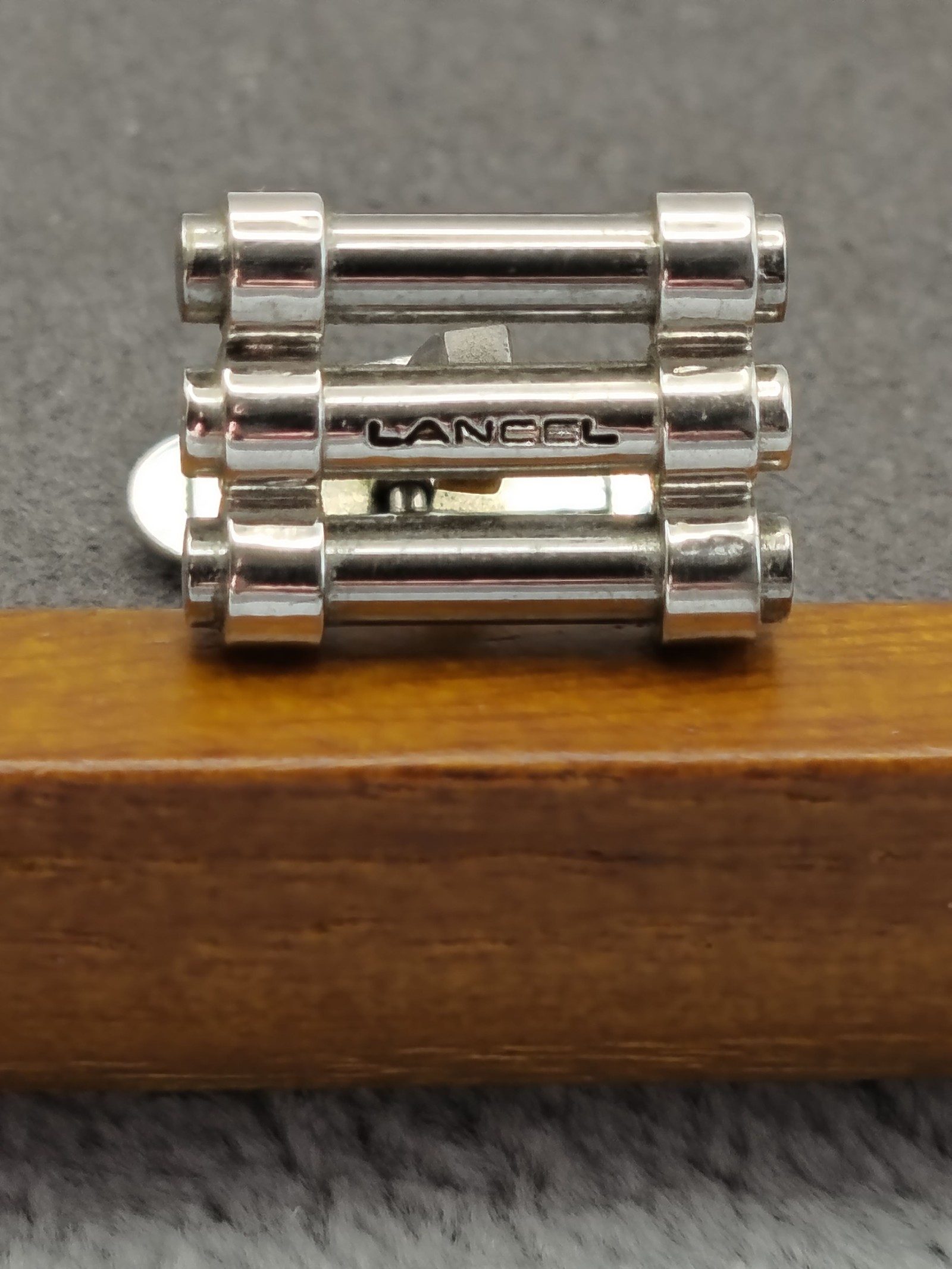 Lancel Silver Tone Men's Cufflinks in Gift Box image 4