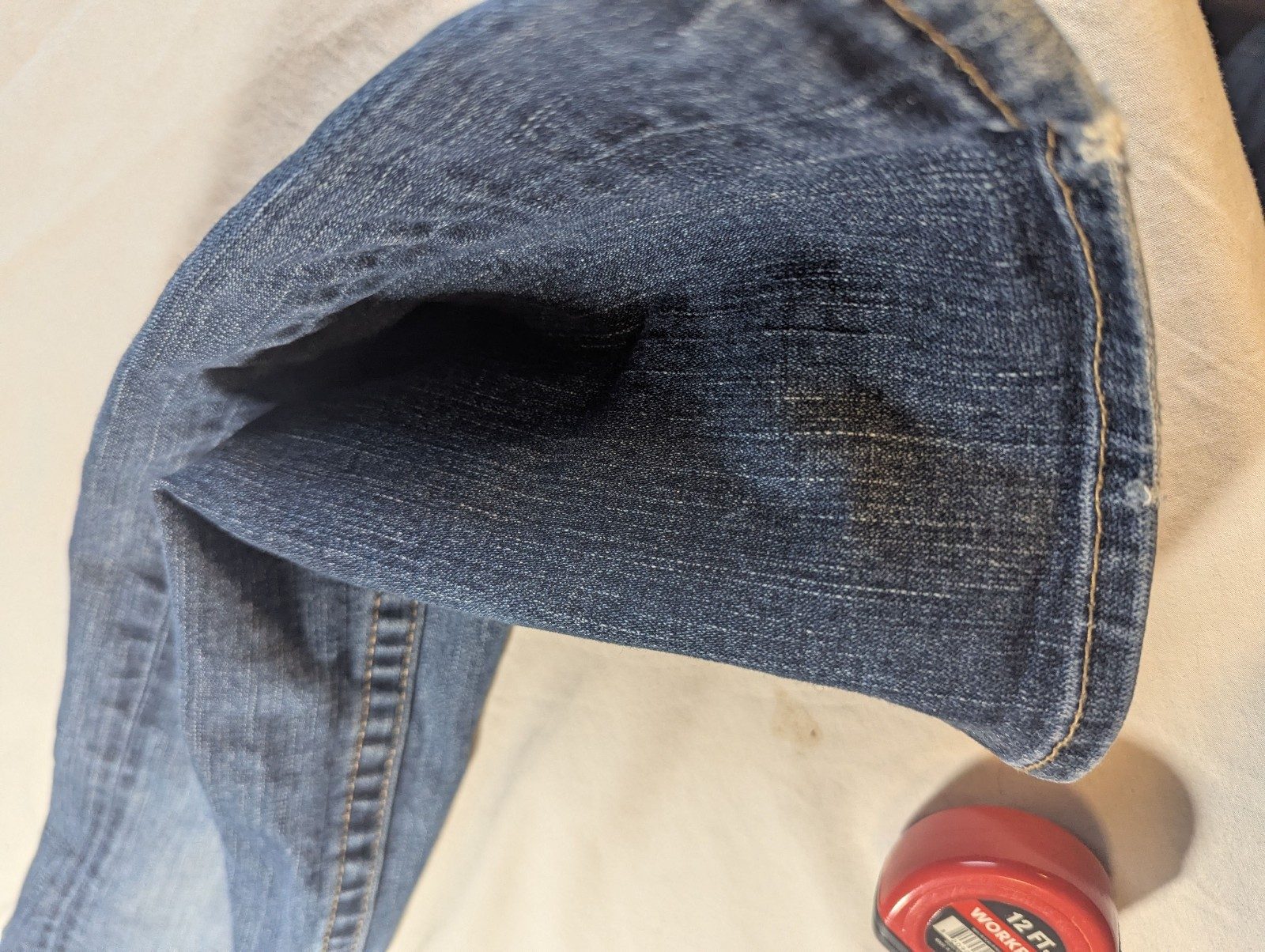 True Religion Blue Denim Jeans Size 29 Distressed Hem image 6
