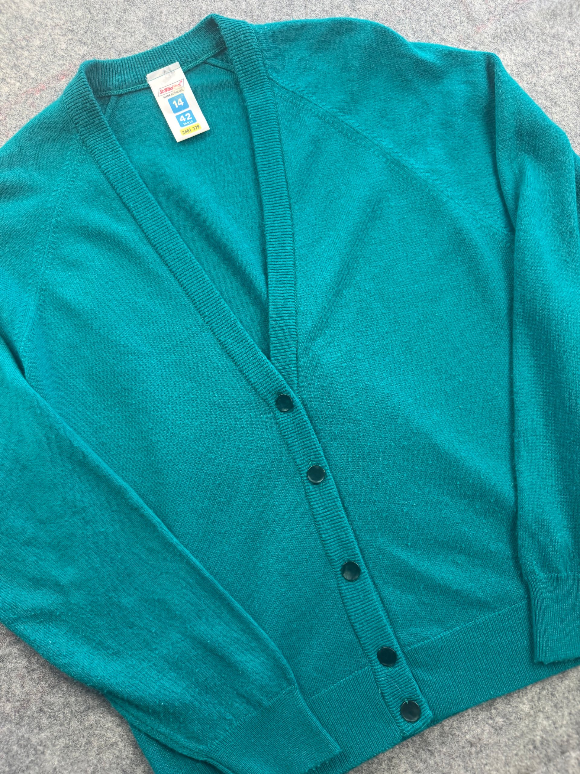Vintage St Michael Teal V-neck Button Cardigan Size 14 / Bust 36in 100% Acrylic image 2