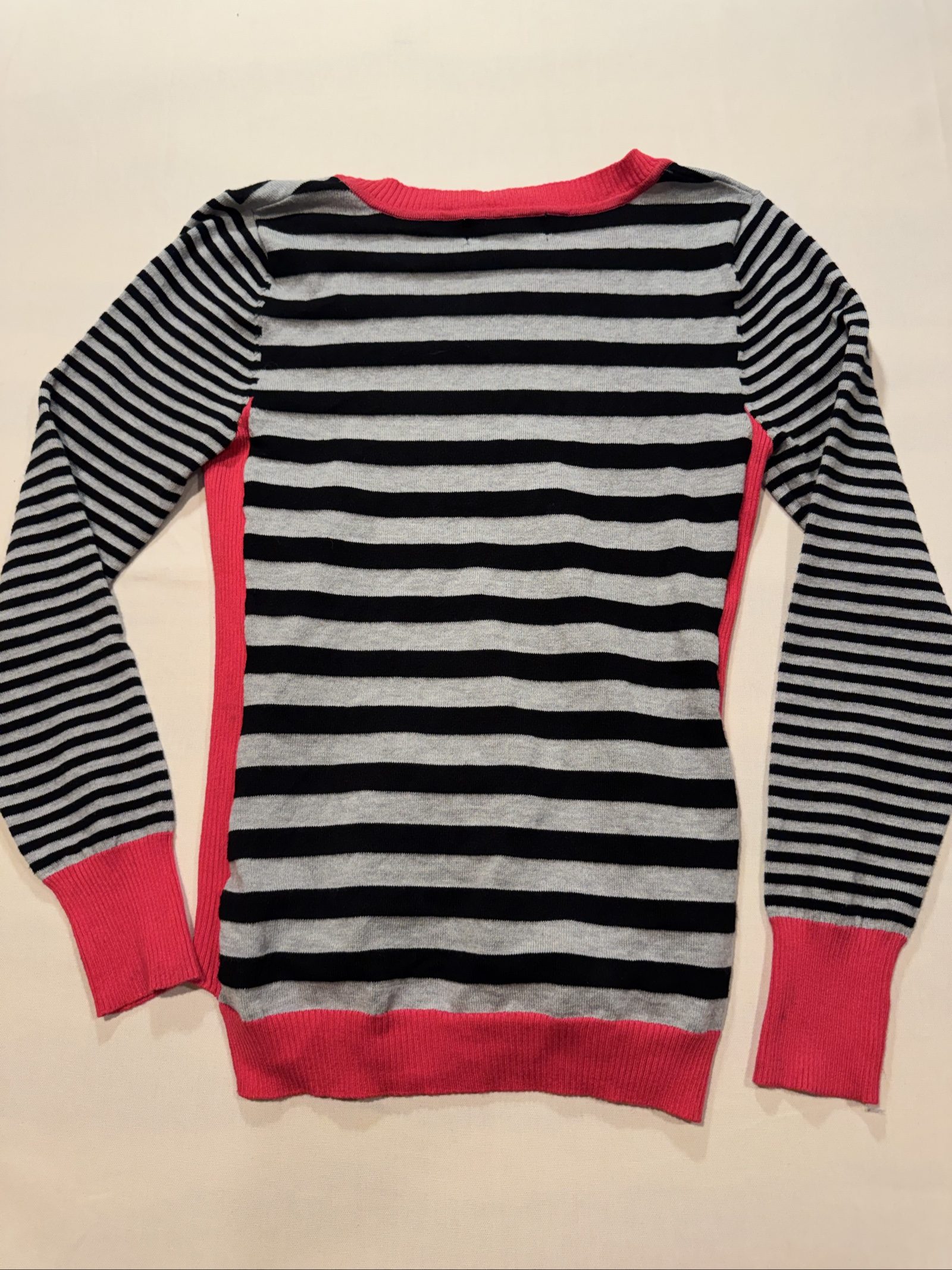 Women’s NWT Pink Rose Striped Sweater - Black/Gray/Pink - Medium image 4