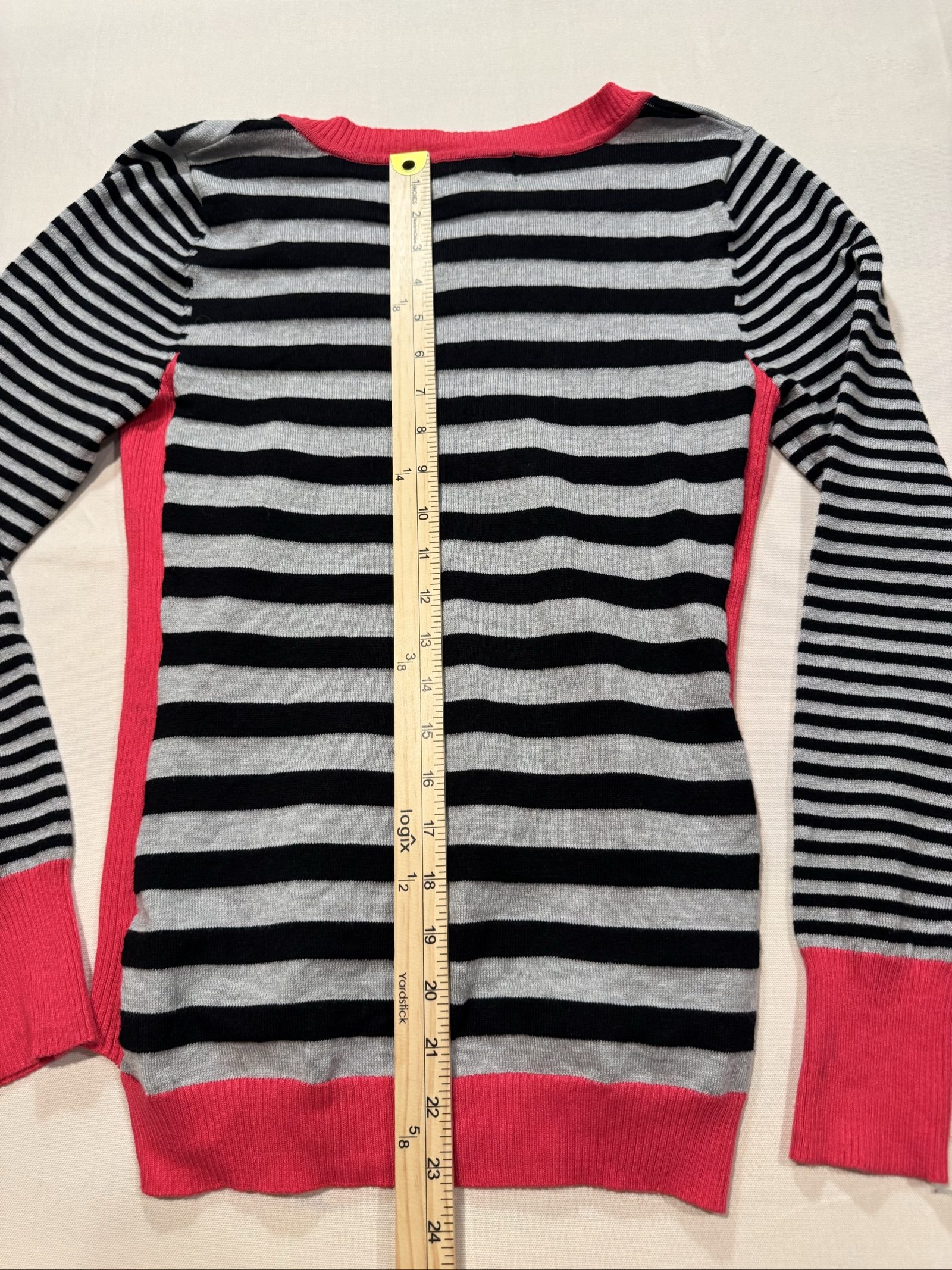 Women’s NWT Pink Rose Striped Sweater - Black/Gray/Pink - Medium image 5