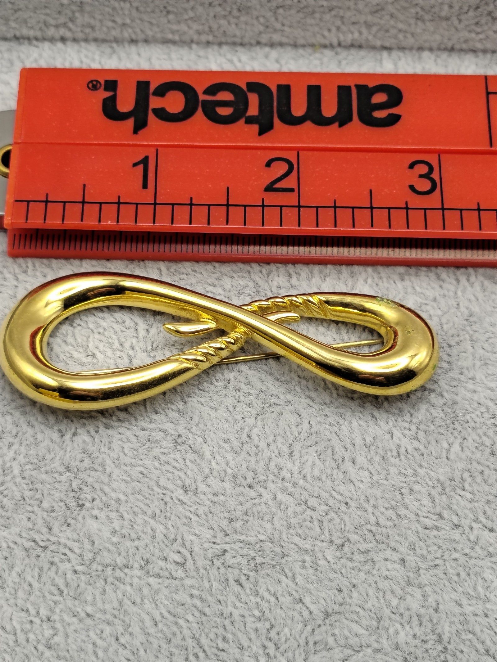Gold Tone Infinity Scroll Brooch Pin 7.5cm image 3