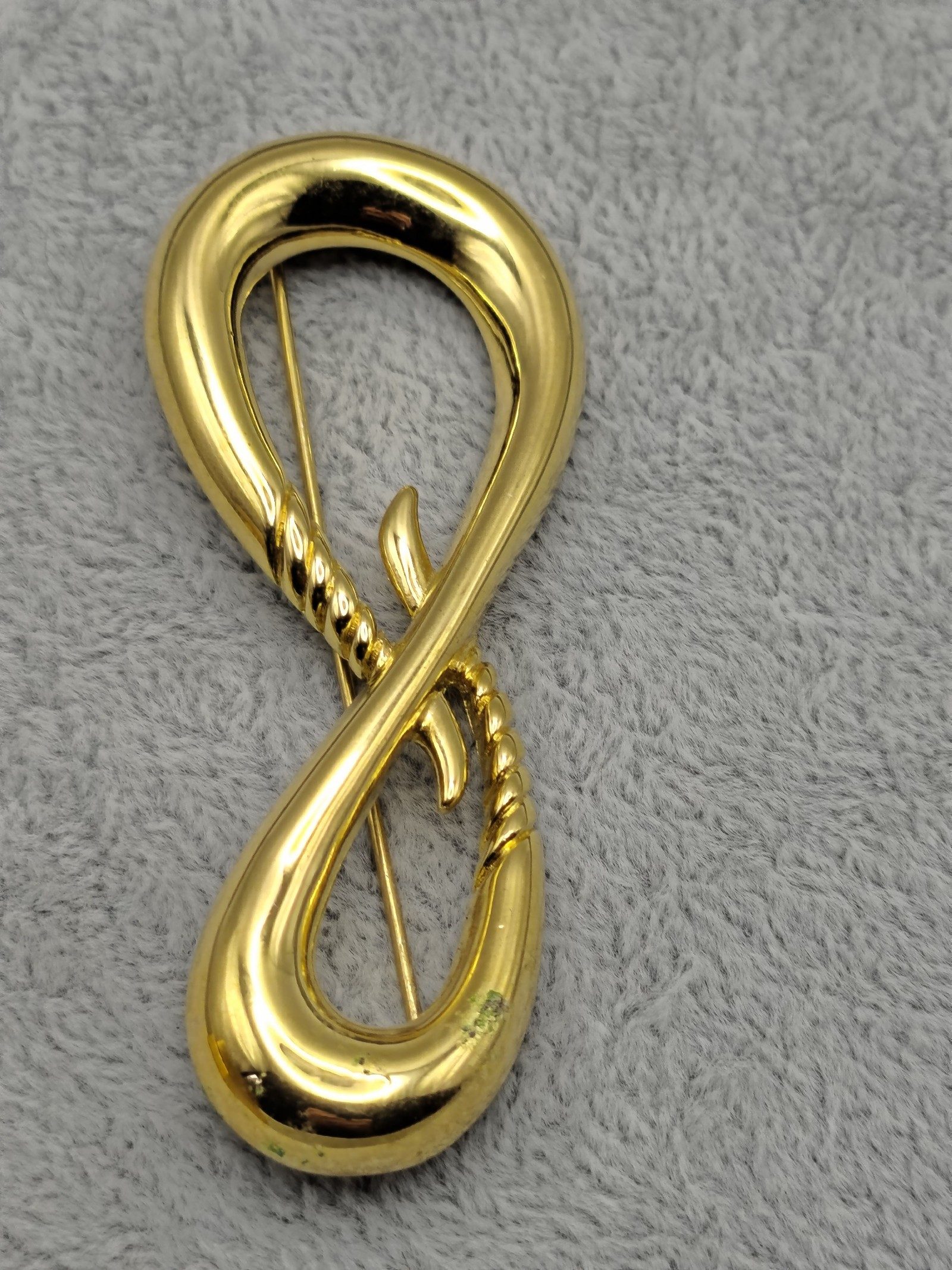 Gold Tone Infinity Scroll Brooch Pin 7.5cm image 4