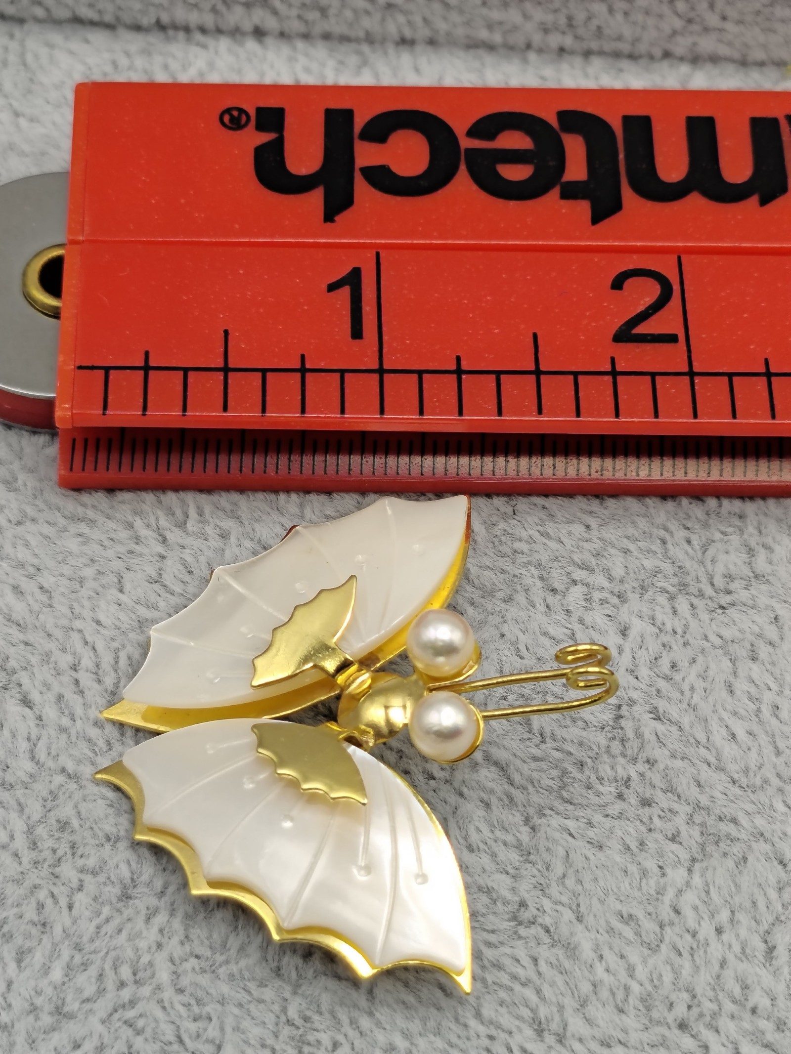 Gold & Pearl Butterfly Brooch with White Wings image 3