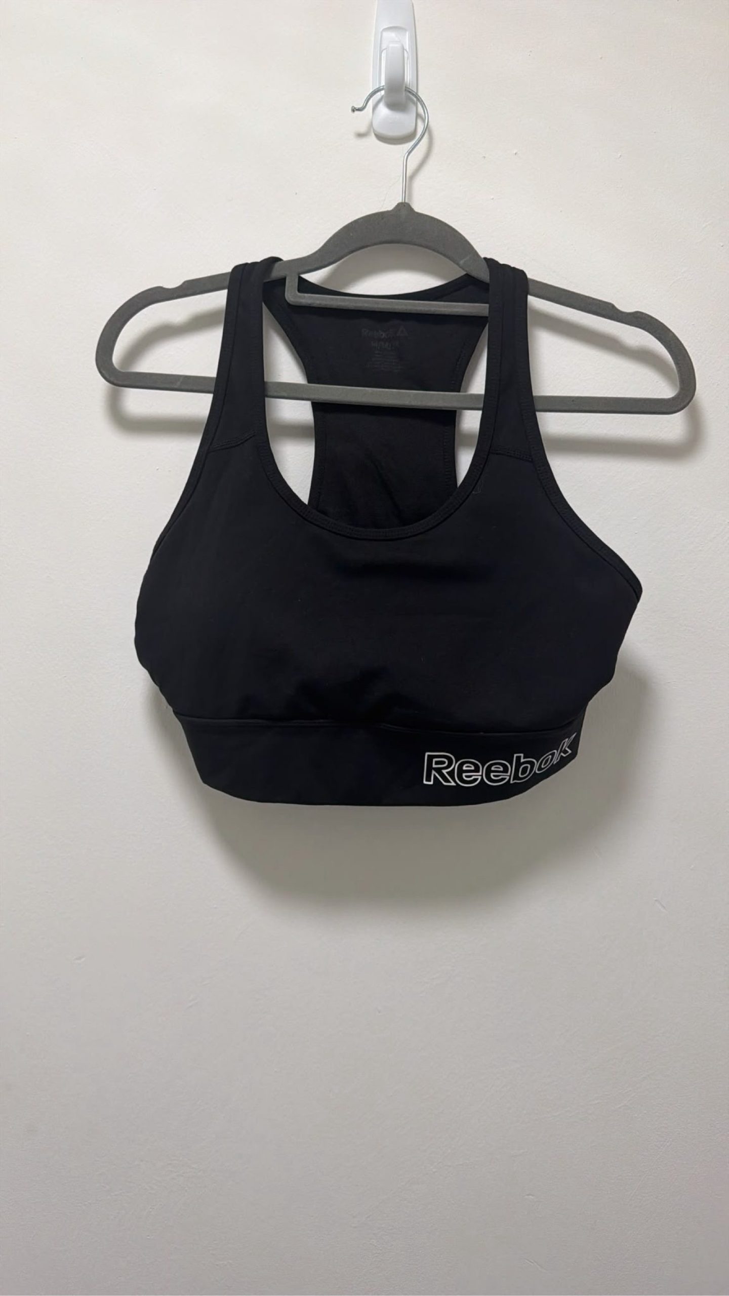 Reebok Women's Black Sports Bra Medium Racerback
