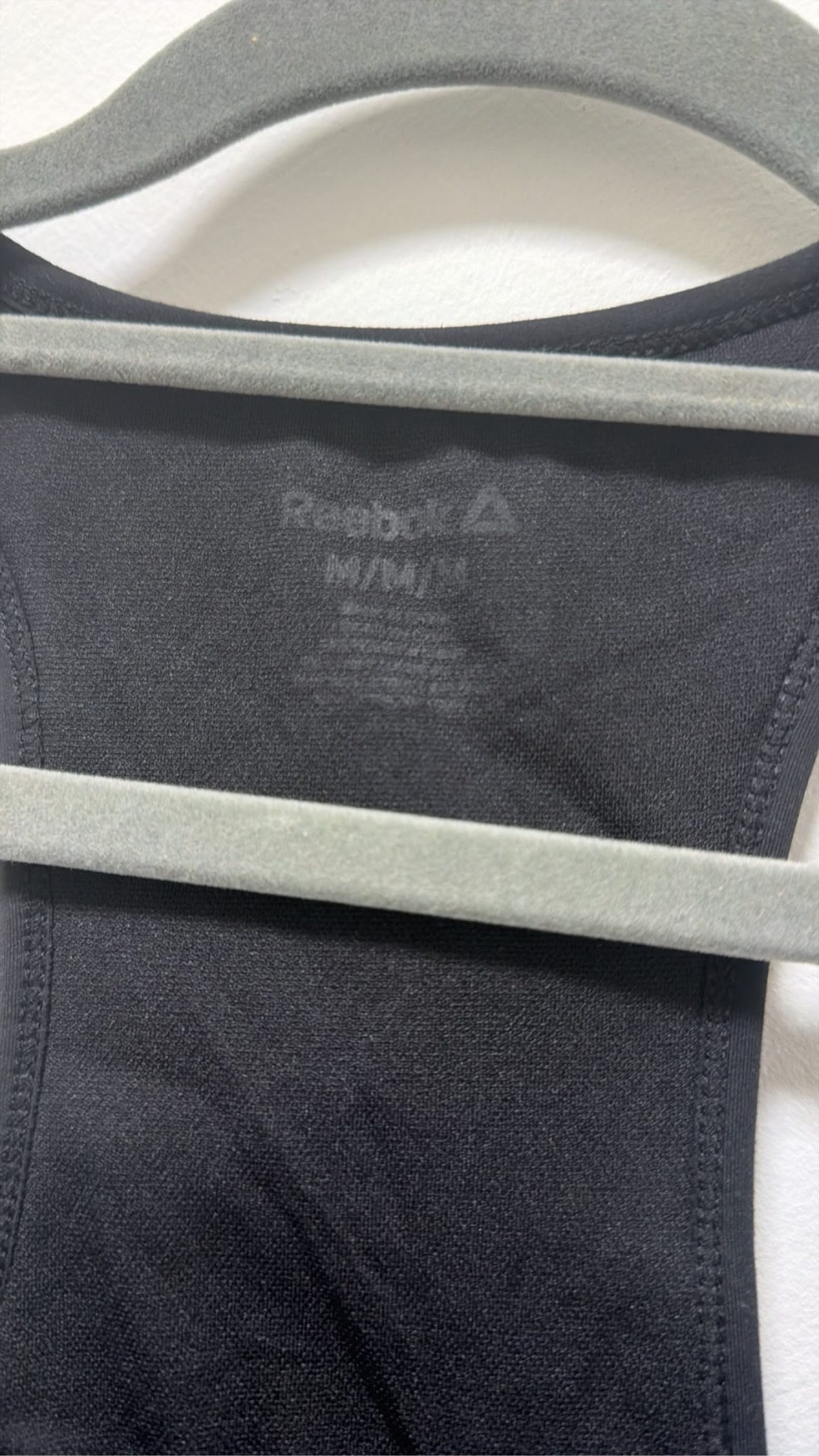 Reebok Women's Black Sports Bra Medium Racerback image 2