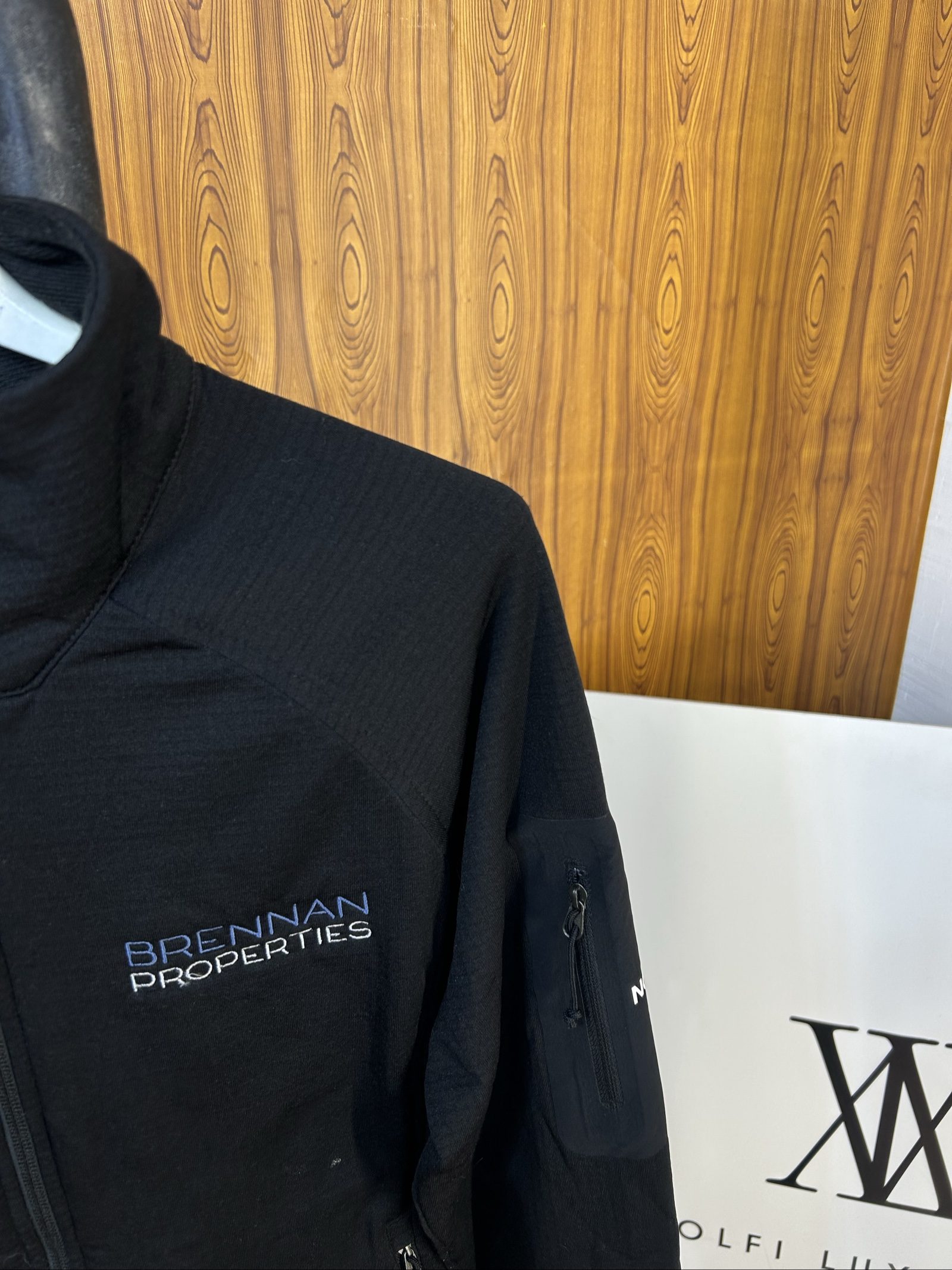 The North Face Black Full-Zip Jacket Medium with Brennan Properties Logo image 2