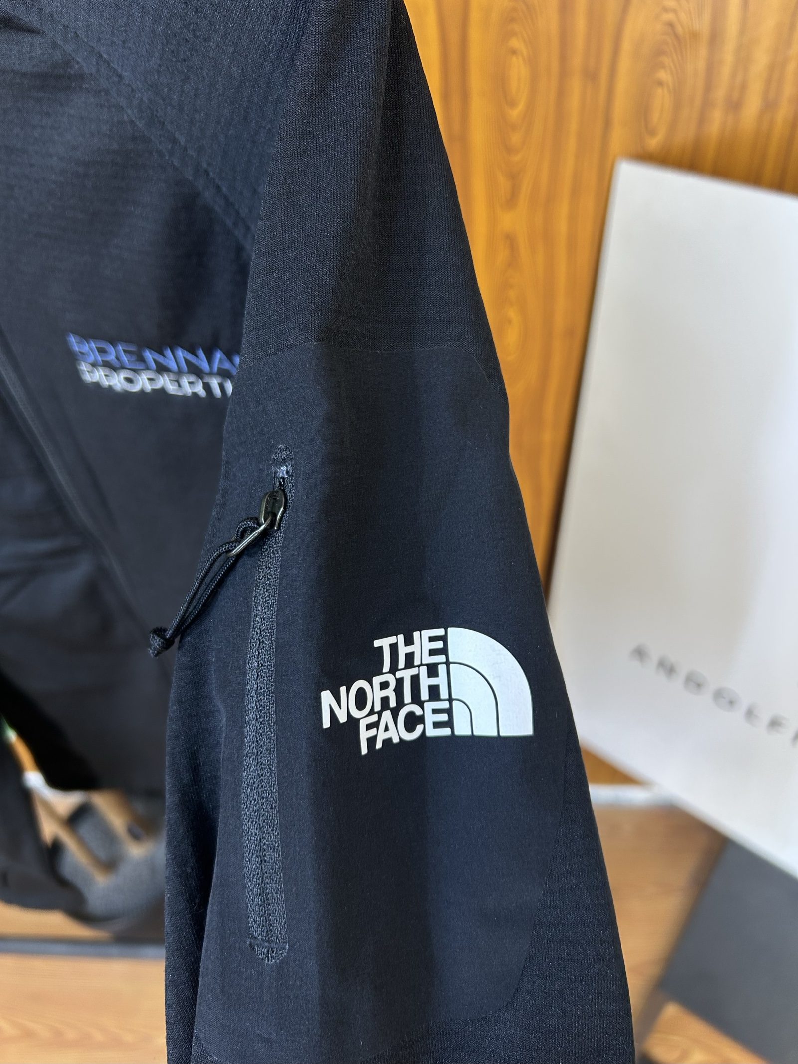 The North Face Black Full-Zip Jacket Medium with Brennan Properties Logo image 3