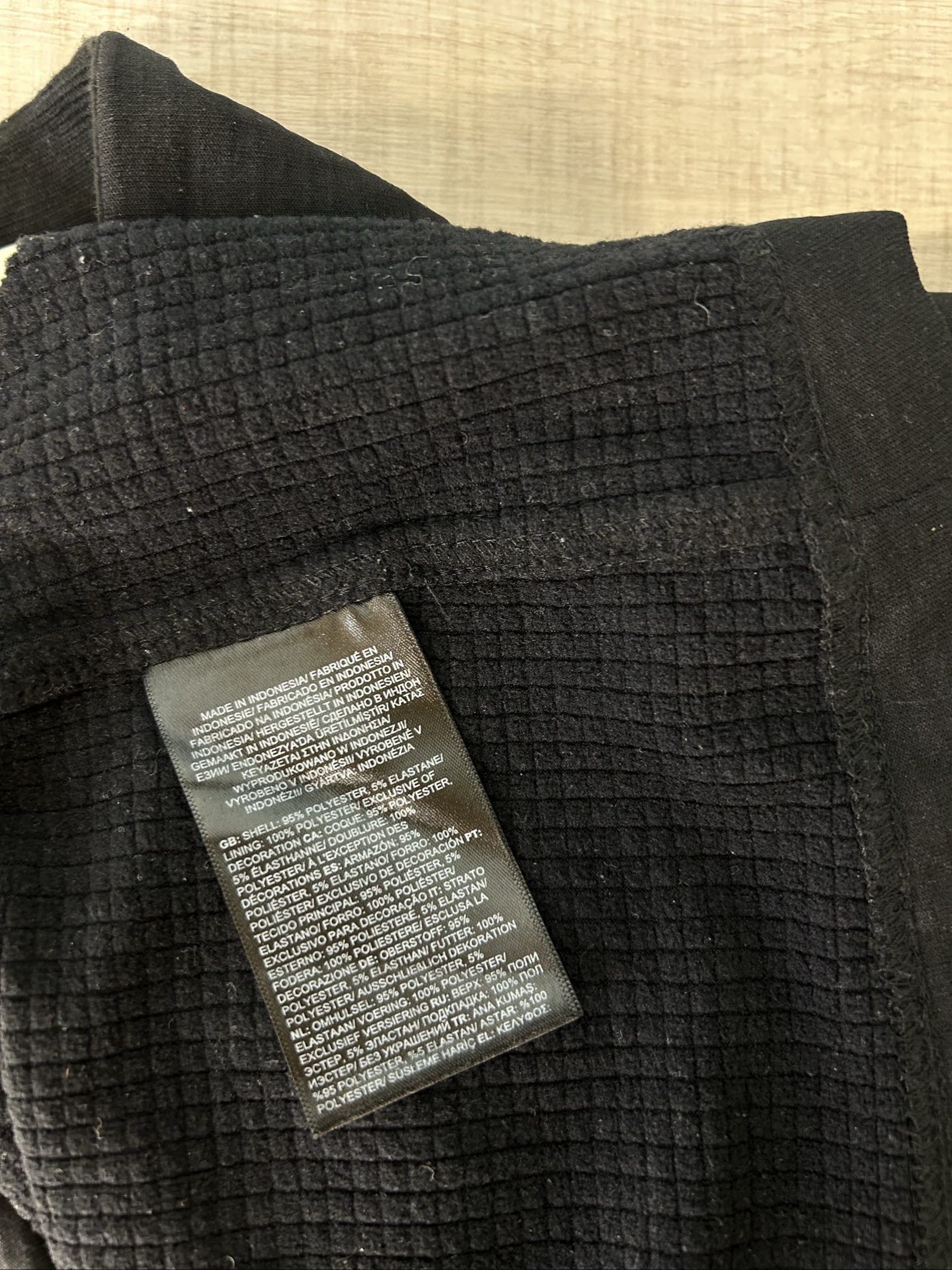 The North Face Black Full-Zip Jacket Medium with Brennan Properties Logo image 7