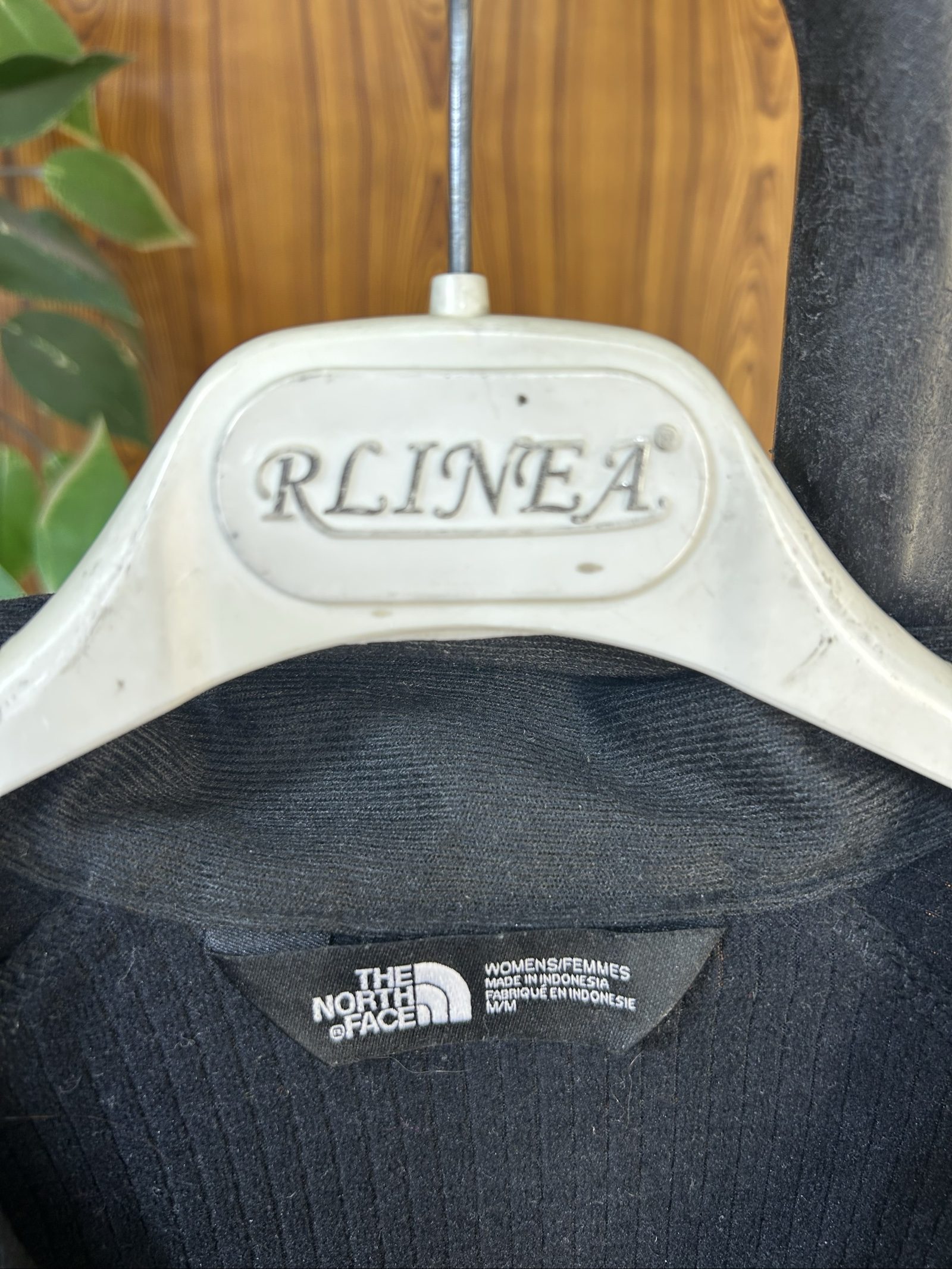 The North Face Black Full-Zip Jacket Medium with Brennan Properties Logo image 8