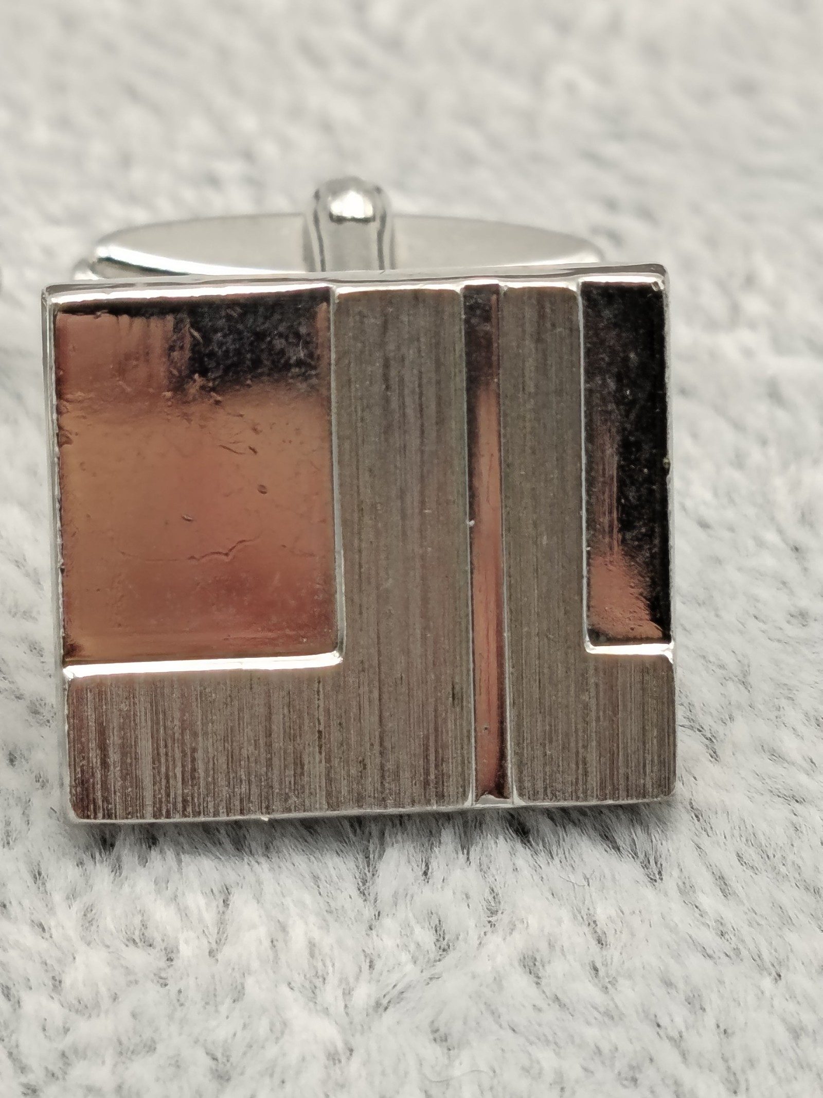 Lanvin Silver Tone Men's Geometric Cufflinks with Gift Box image 4