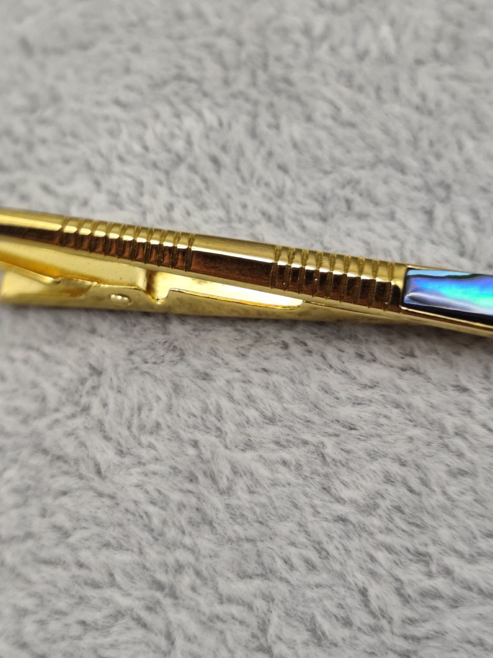 Ariki Gold Plate NZ Paua Tie Clip & Cufflinks Set image 6