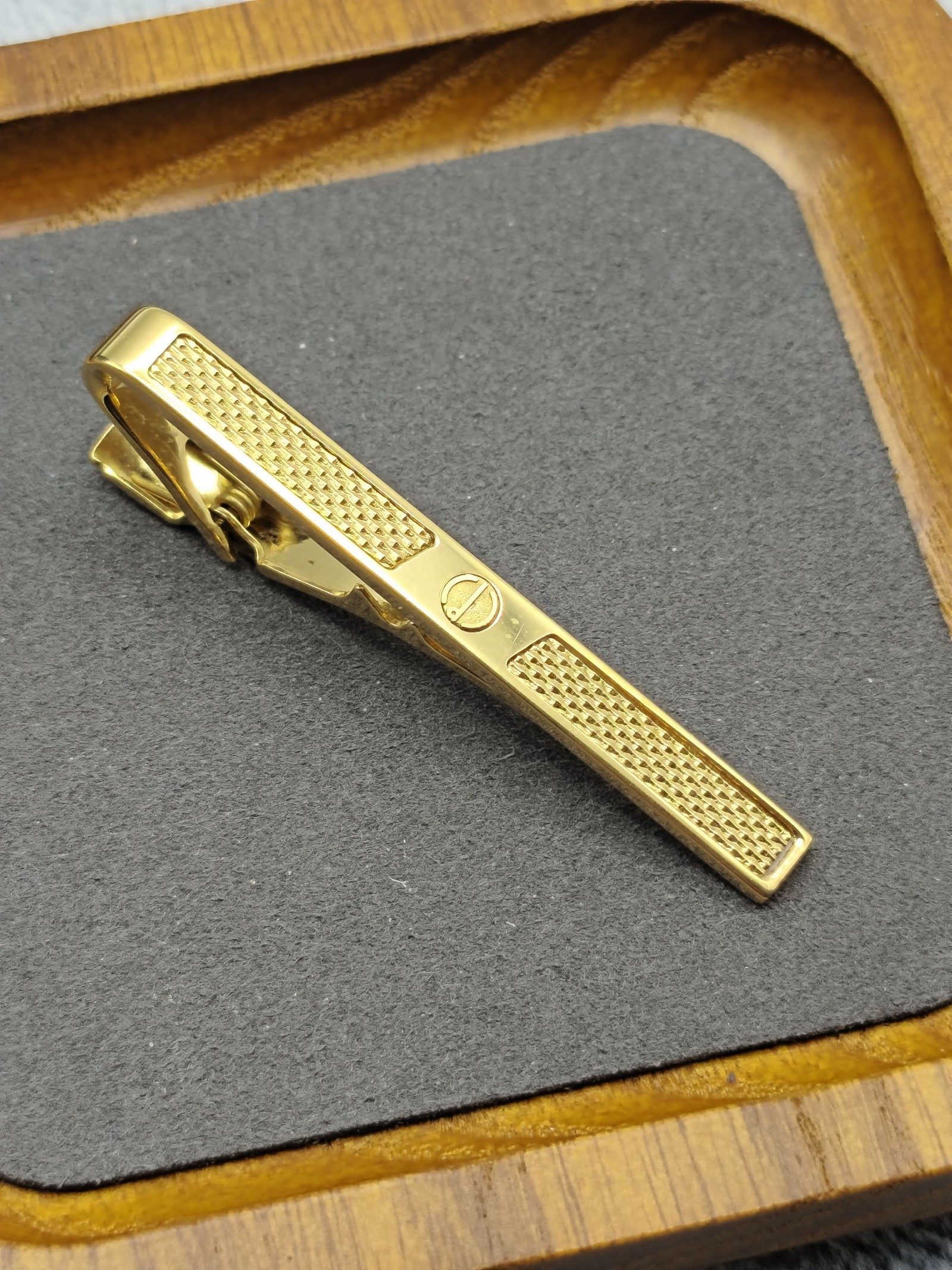 Dunhill Gold Plated Textured Tie Clip with Box image 4