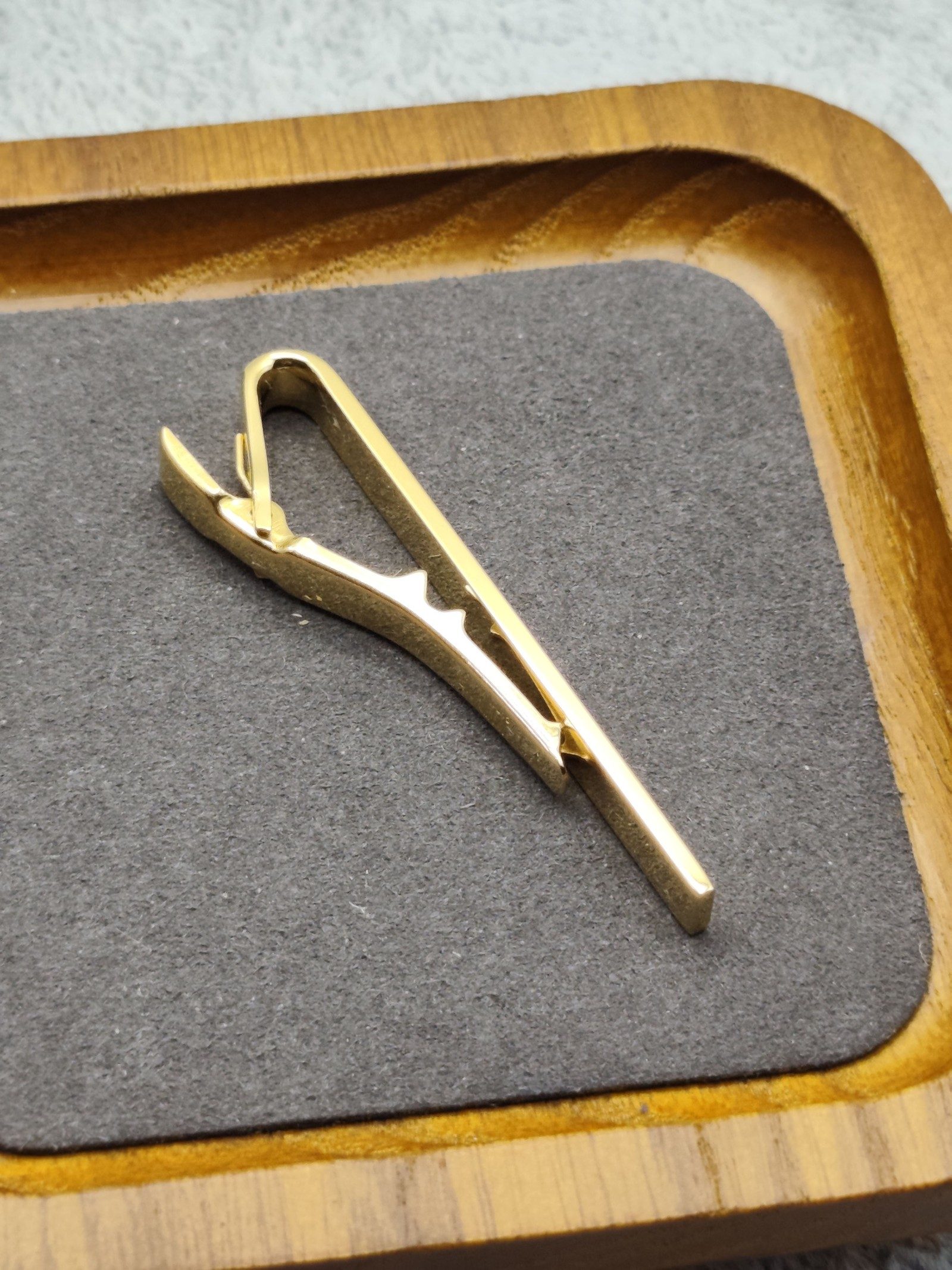 Dunhill Gold Plated Textured Tie Clip with Box image 7