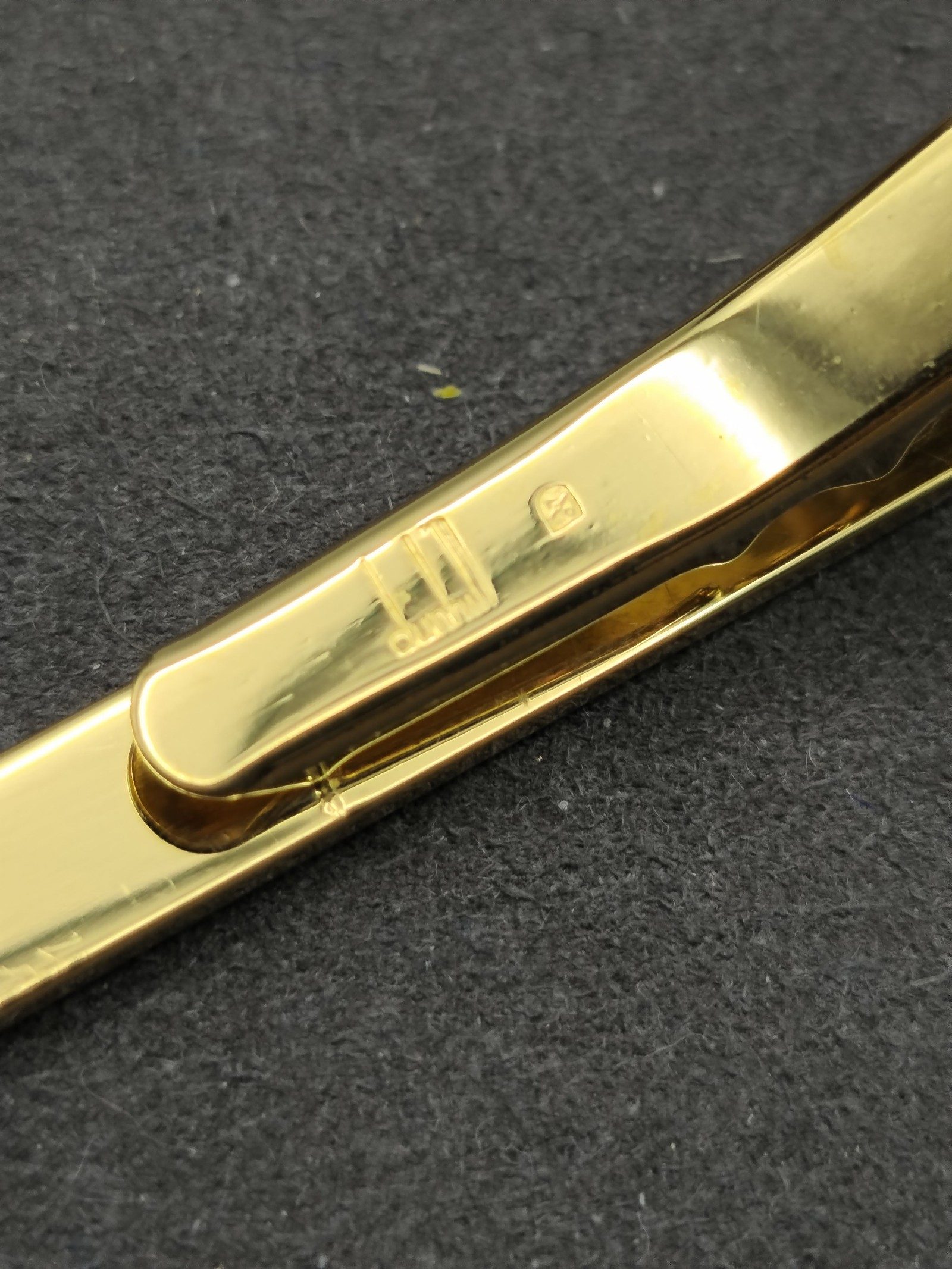 Dunhill Gold Plated Textured Tie Clip with Box image 10