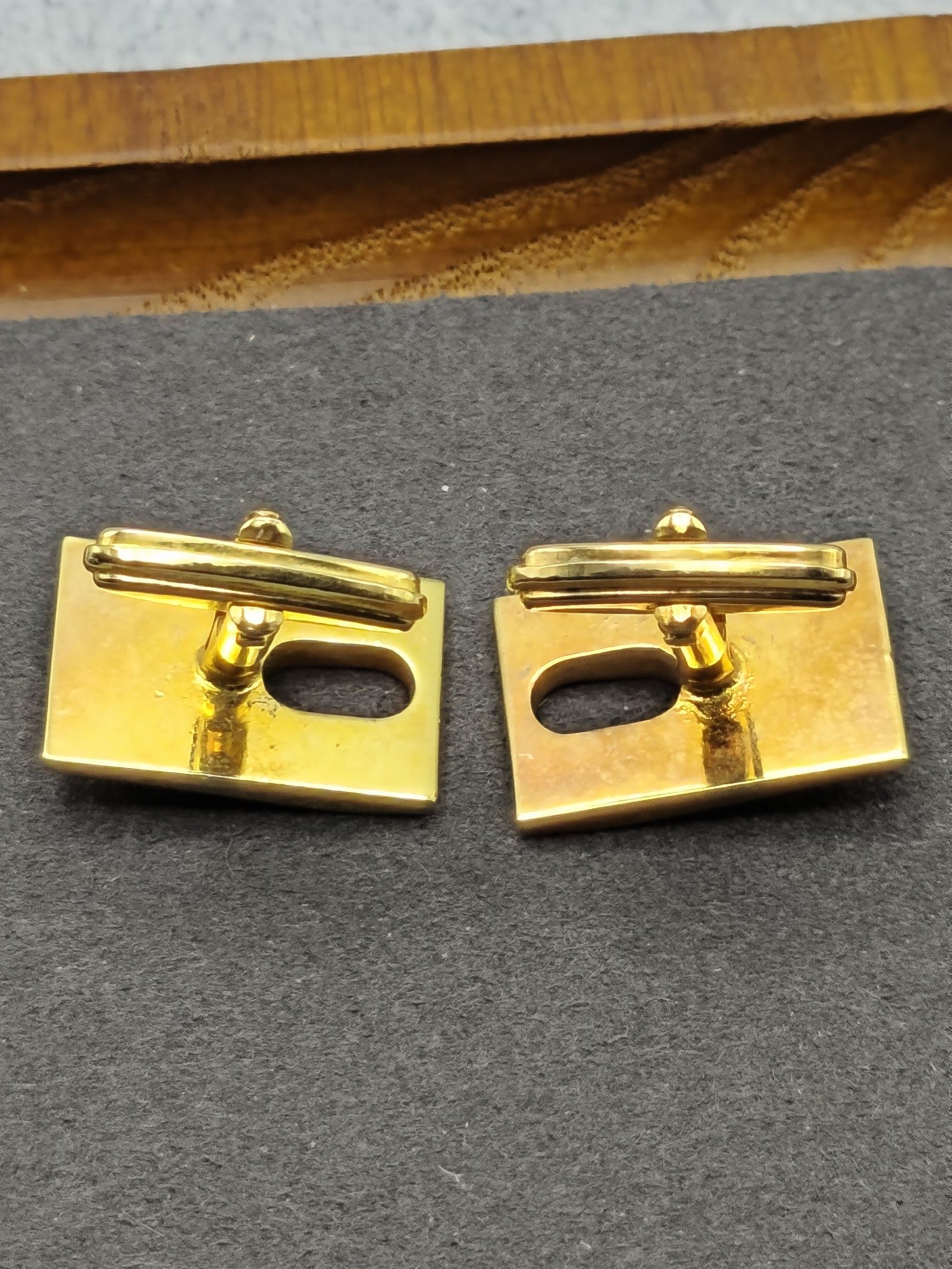 Lanvin Gold Tone Rectangular Cufflinks with Cutout Pattern image 8