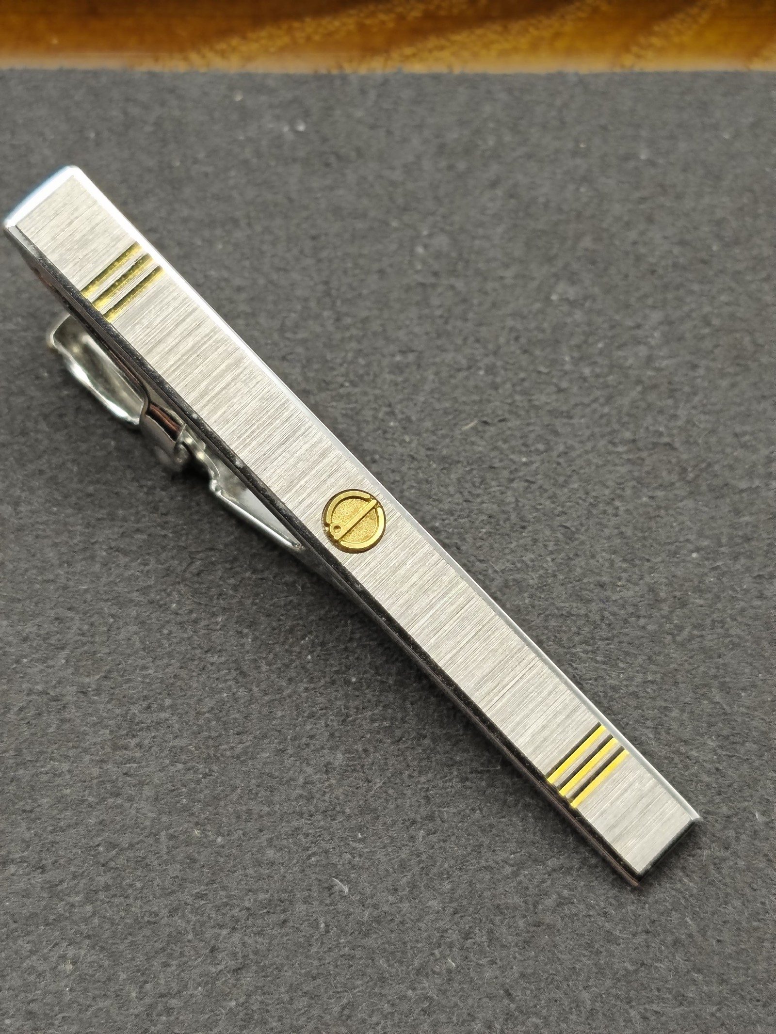 Dunhill Silver & Gold Men's Tie Clip image 4