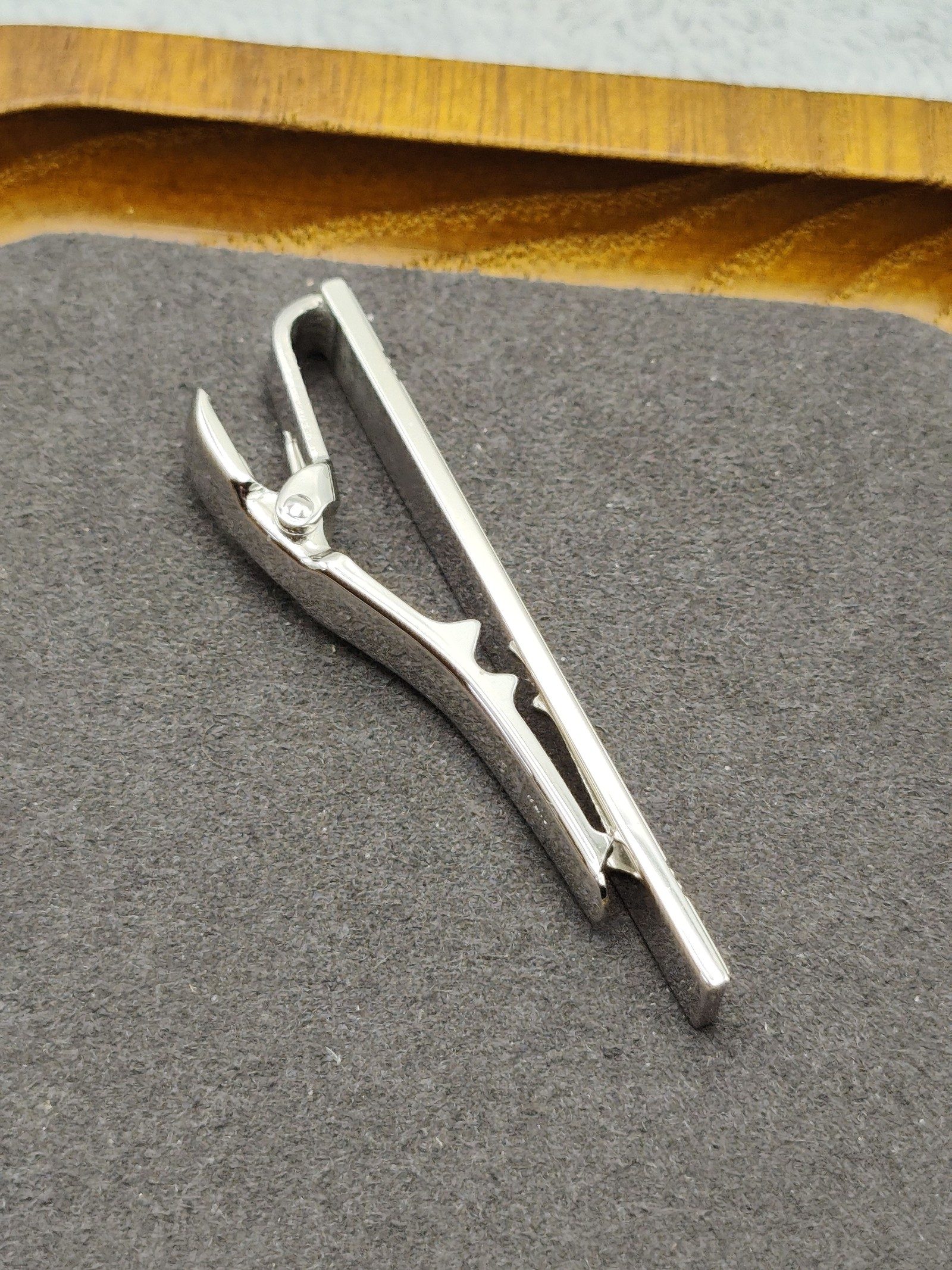 Dunhill Silver & Gold Men's Tie Clip image 7