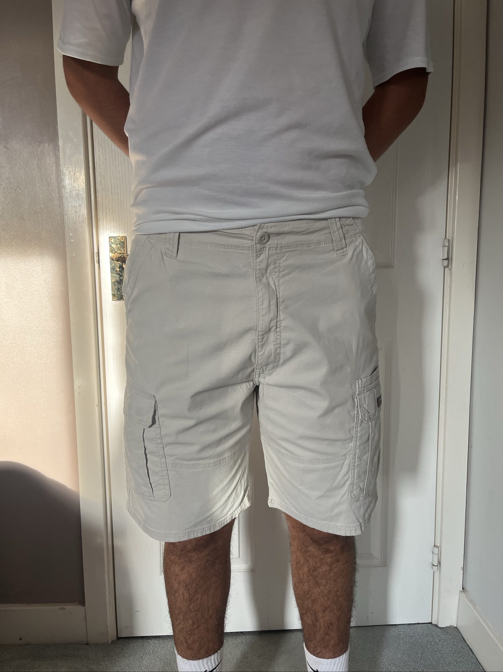 Wrangler Men's Beige Cargo Shorts Large Cotton