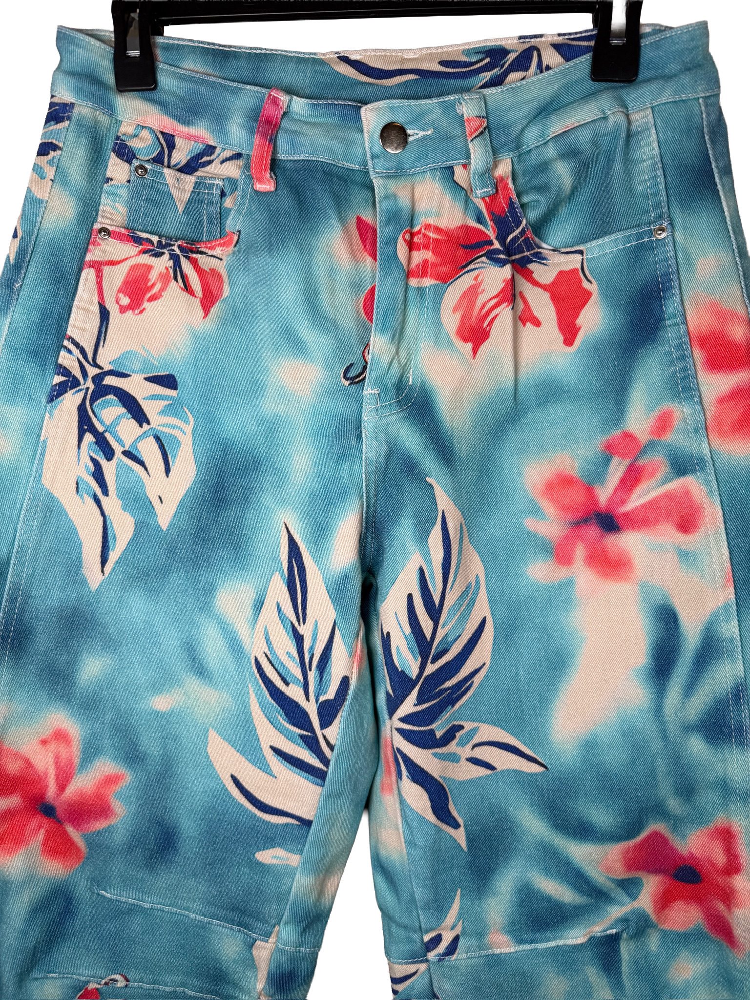 loveimgs Floral Print Barrel Jeans – Size M (EUC) image 2