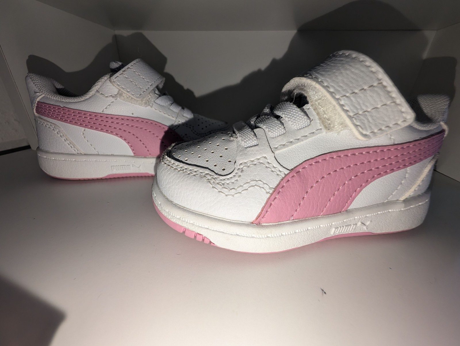 Puma White & Pink Sneakers image 2