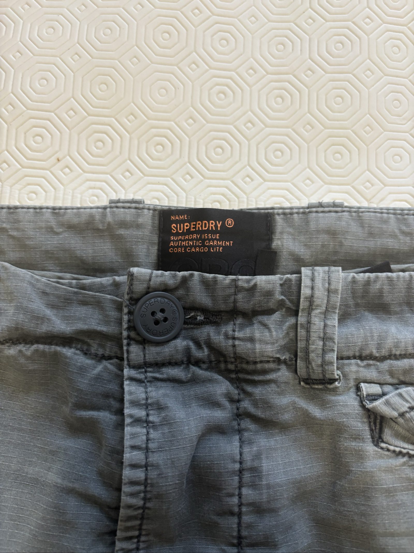 Superdry Men's Grey Core Cargo Lite Shorts image 3