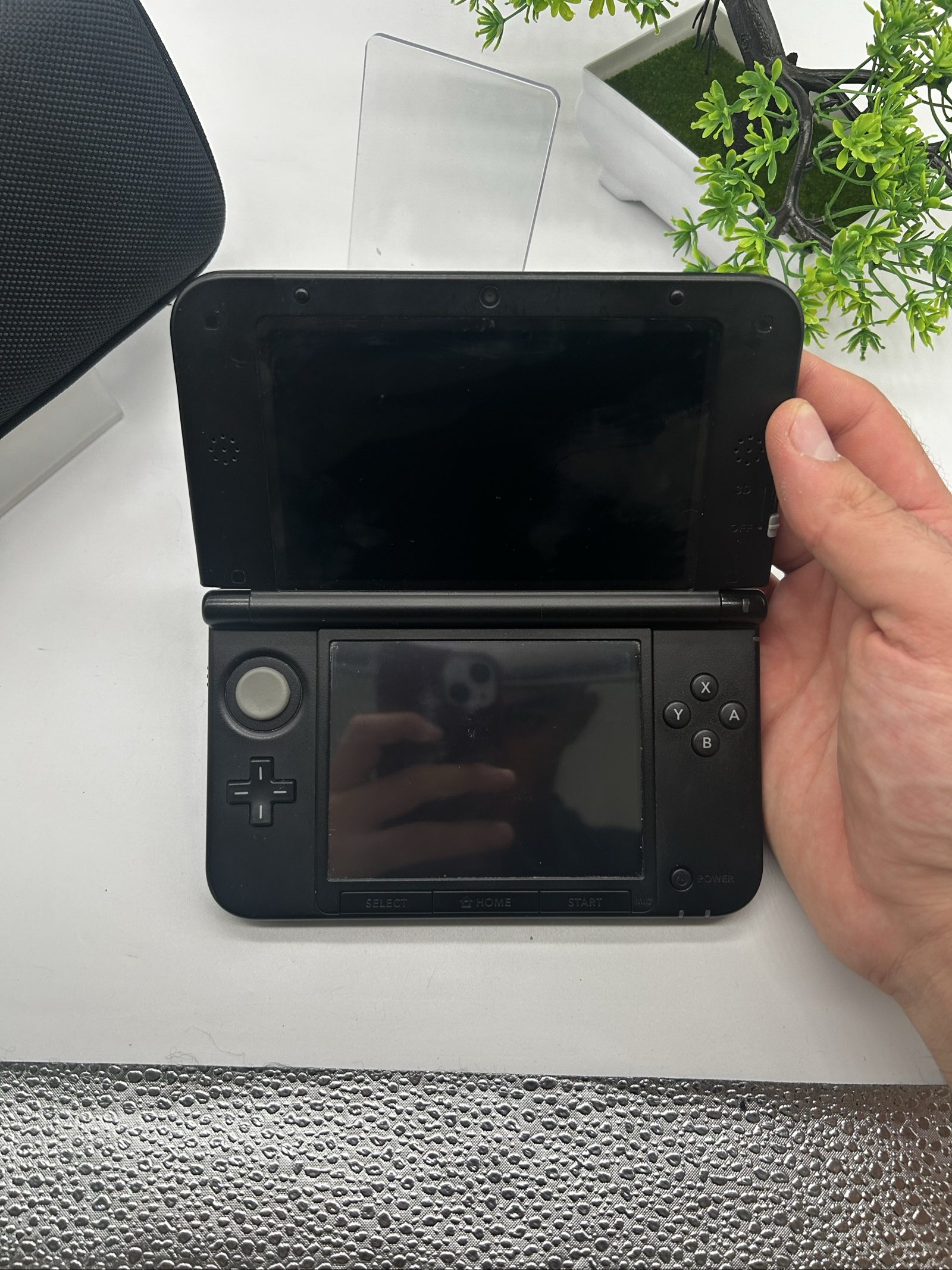 Nintendo 3DS XL Blu + Caricatore Originale + Custodia + SD 4GB image 5