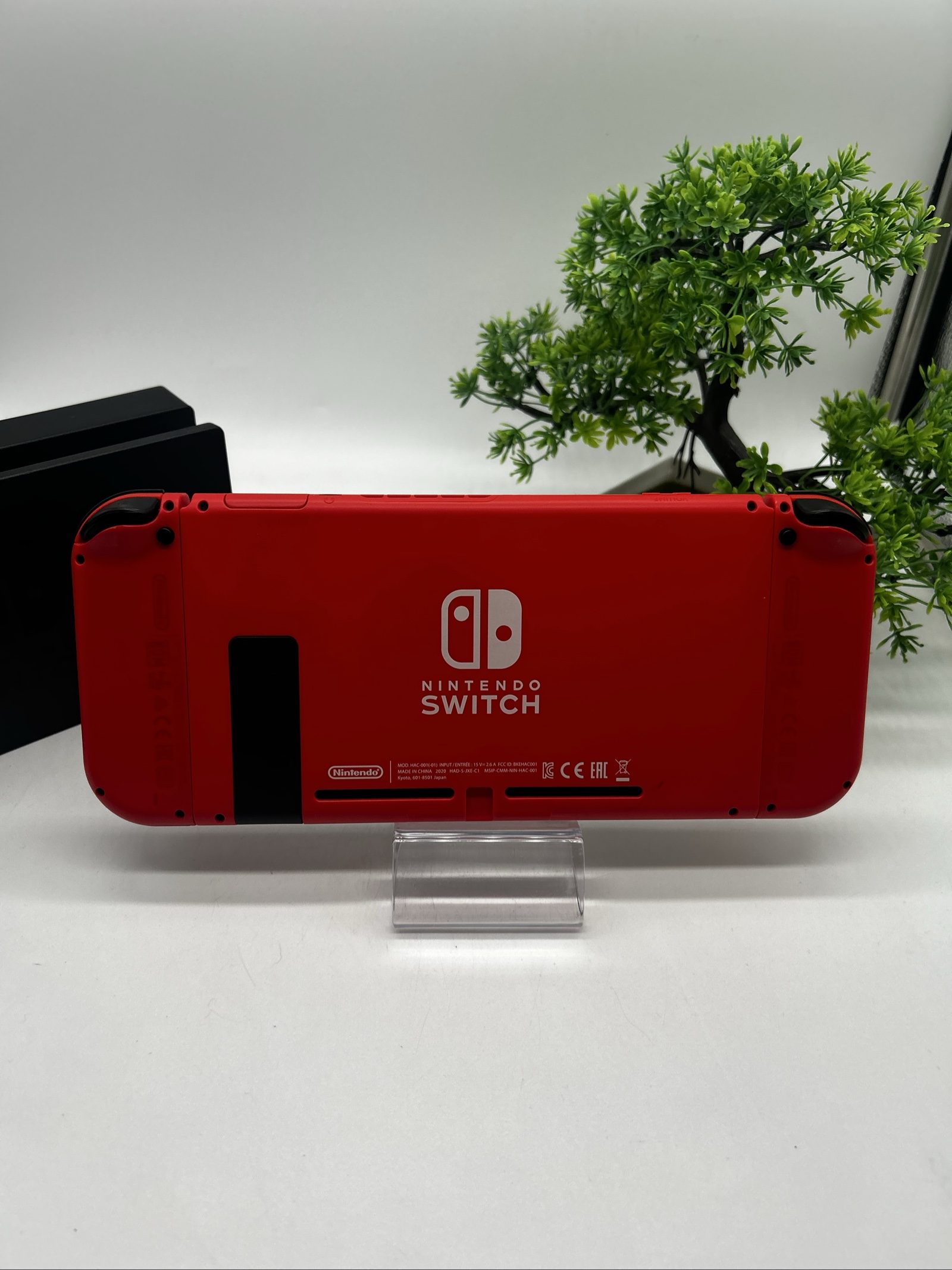 Nintendo Switch V2 Super Mario Rossa – Edizione Limitata – Accessori Originali image 10