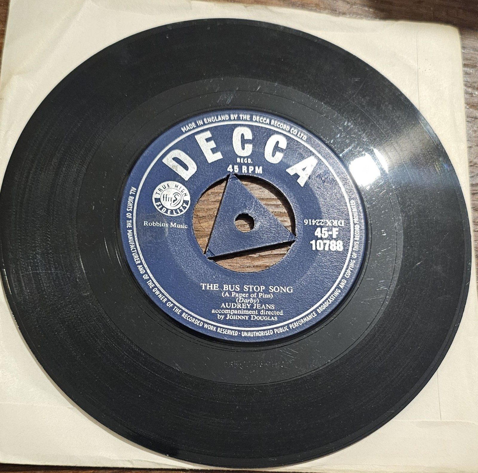 Audrey Jeans It's Better In The Dark Decca 10788 7" Vinyl Single image 2