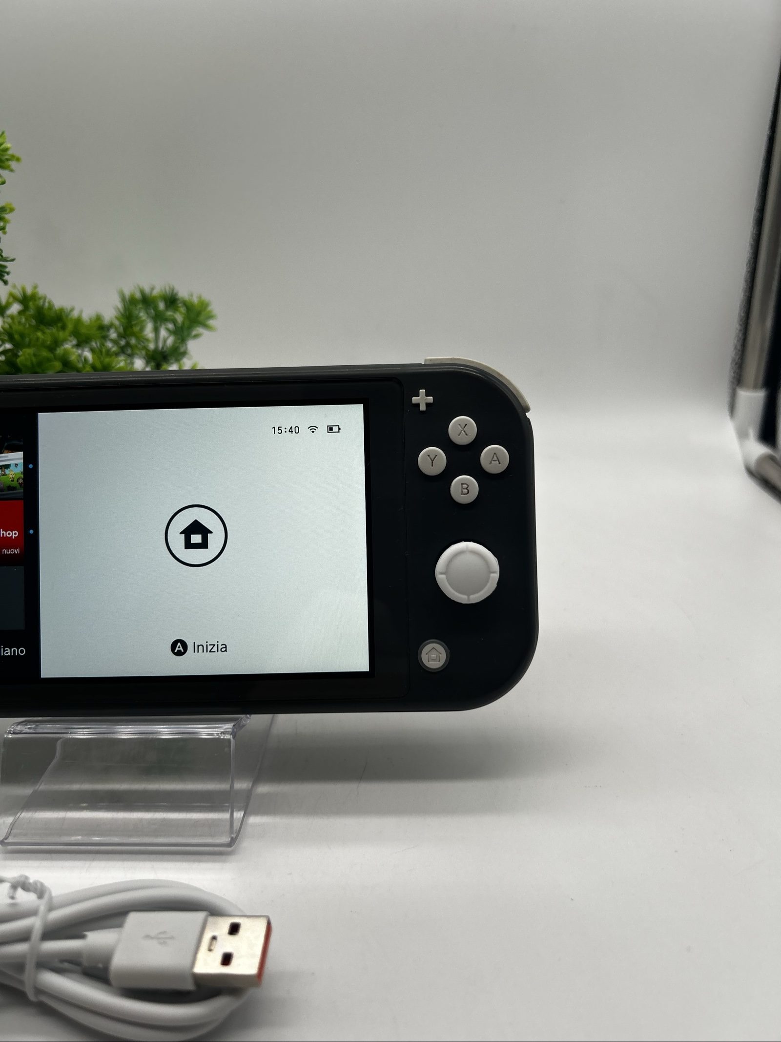 Nintendo Switch Lite Grigia – Ottime Condizioni + Cavo USB image 2