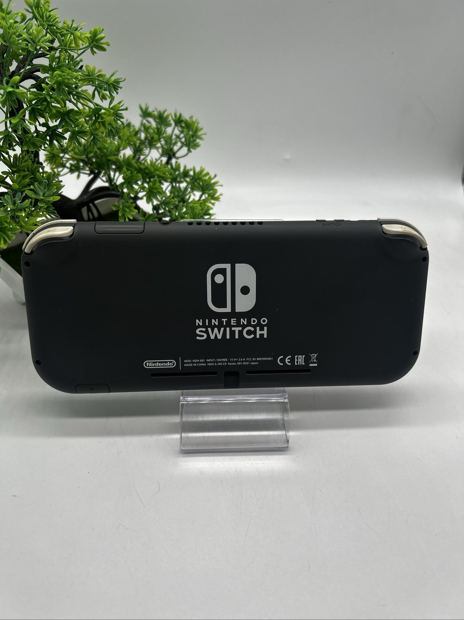 Nintendo Switch Lite Grigia – Ottime Condizioni + Cavo USB image 7