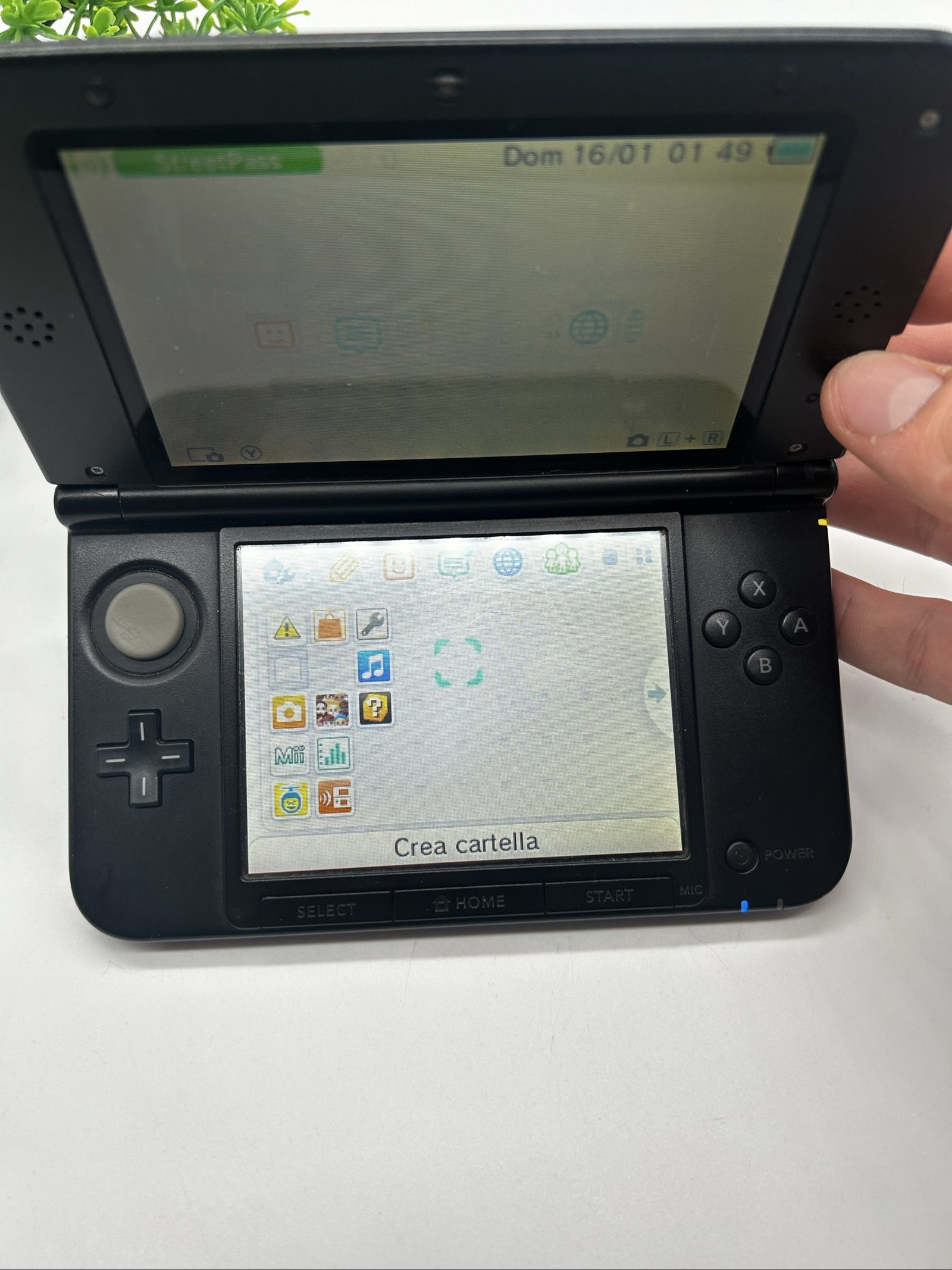 Nintendo 3DS XL Blu – Difettoso – Legge Giochi – Per Riparazione/Ricambi image 2
