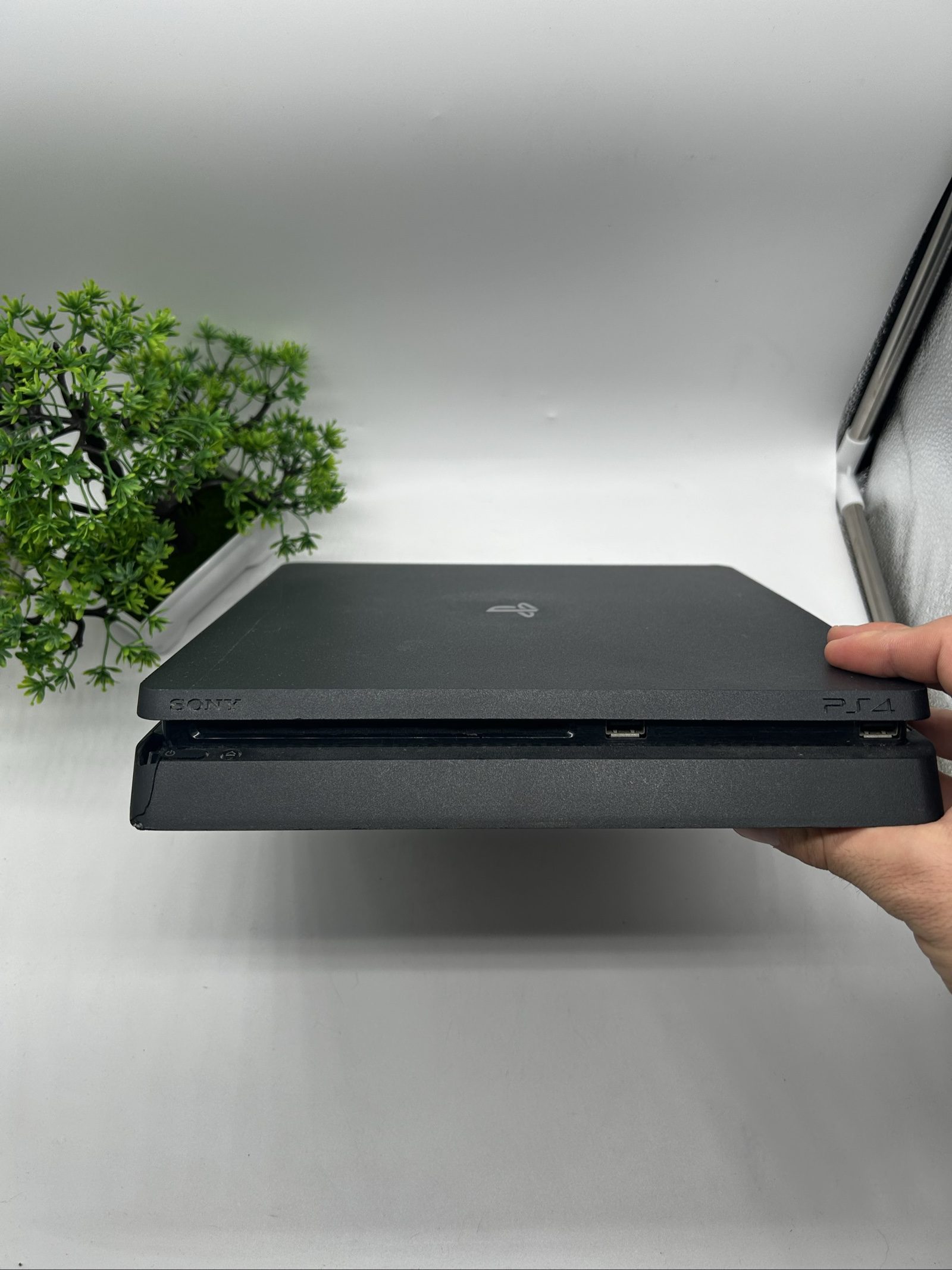 PS4 Slim 500GB Firmware 12.00 + Controller Originale – Lettore Difettoso image 5