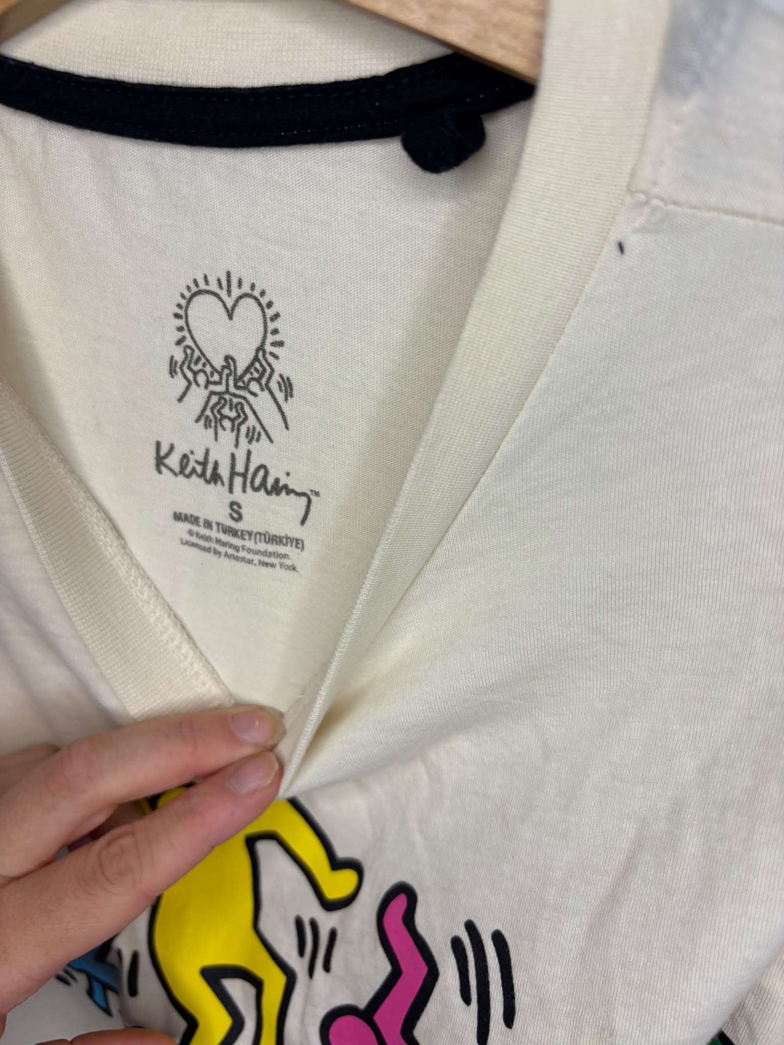 Keith Haring Graphic T-Shirt Cream Size S Dancing Figures Art Tee image 5