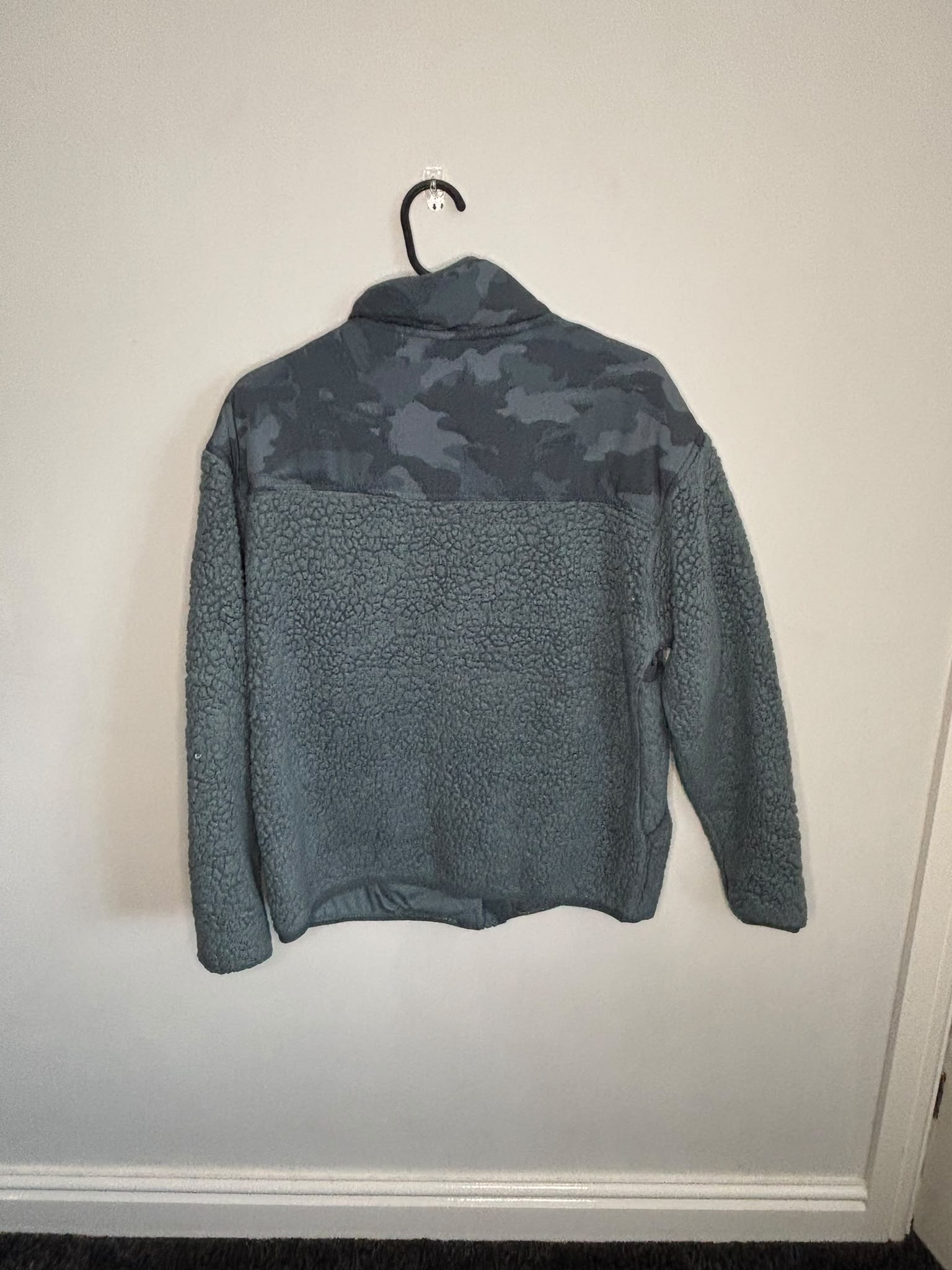 Reebok Camo Sherpa Fleece Jacket Grey Full Zip Teddy Size M