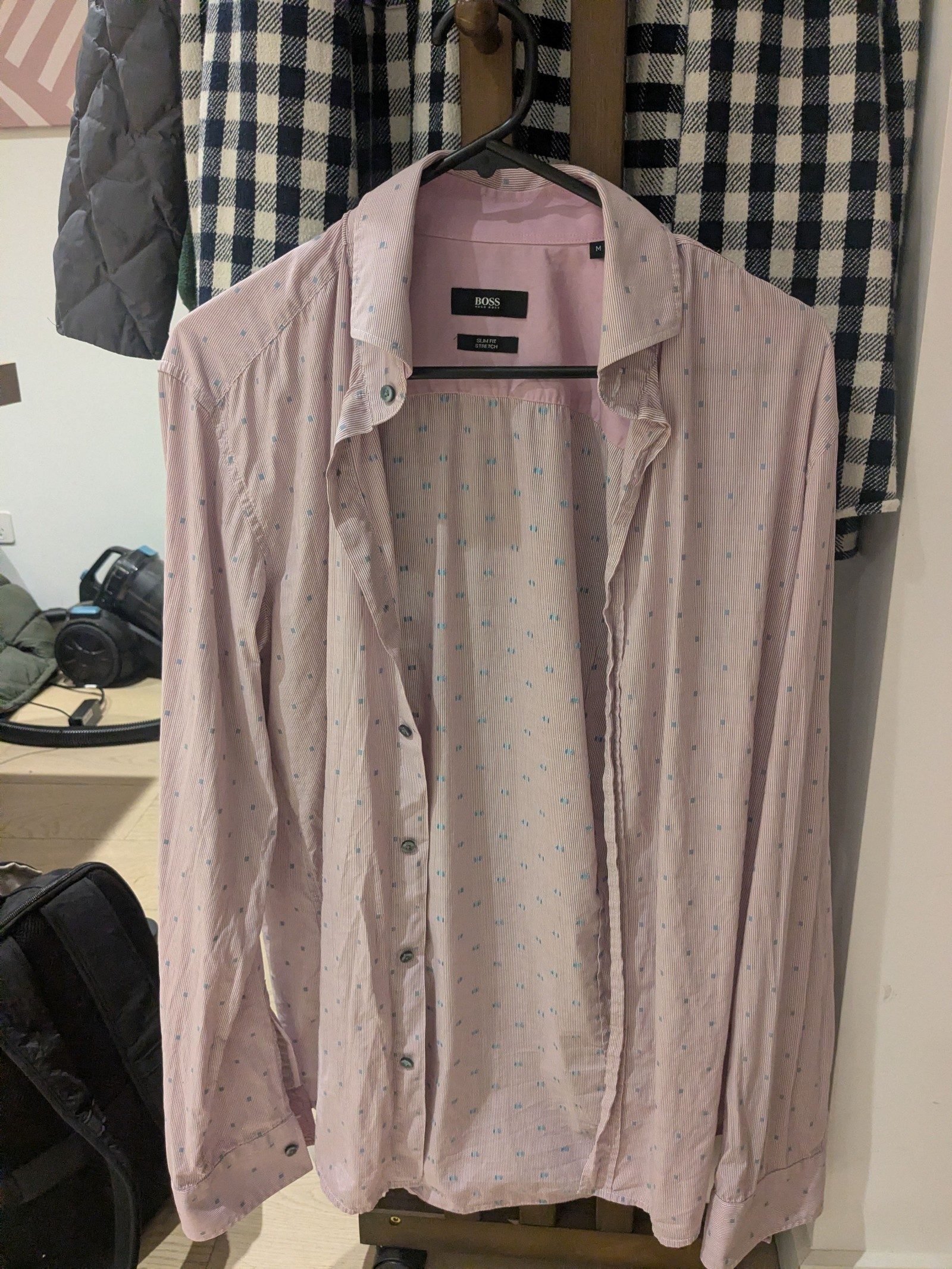 Hugo Boss Slim Fit Shirt – Size M