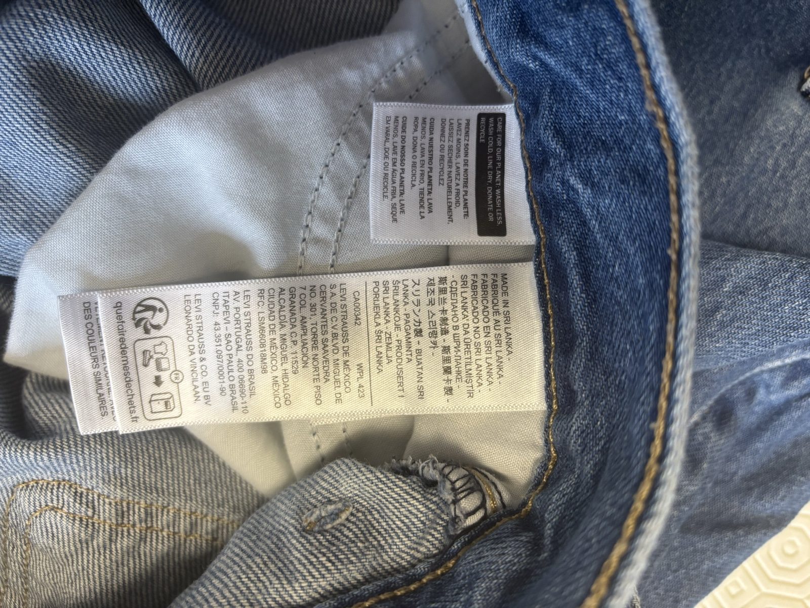 Levi Blue Denim Cargo Jeans 28 Wide Leg Pockets image 7