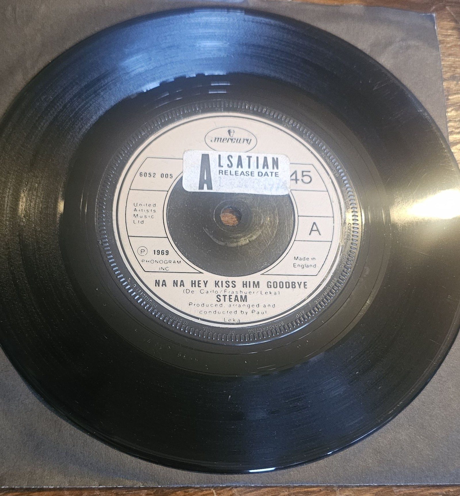 Steam Na Na Hey Kiss Him Goodbye Mercury 6052 005 PROM PLUG